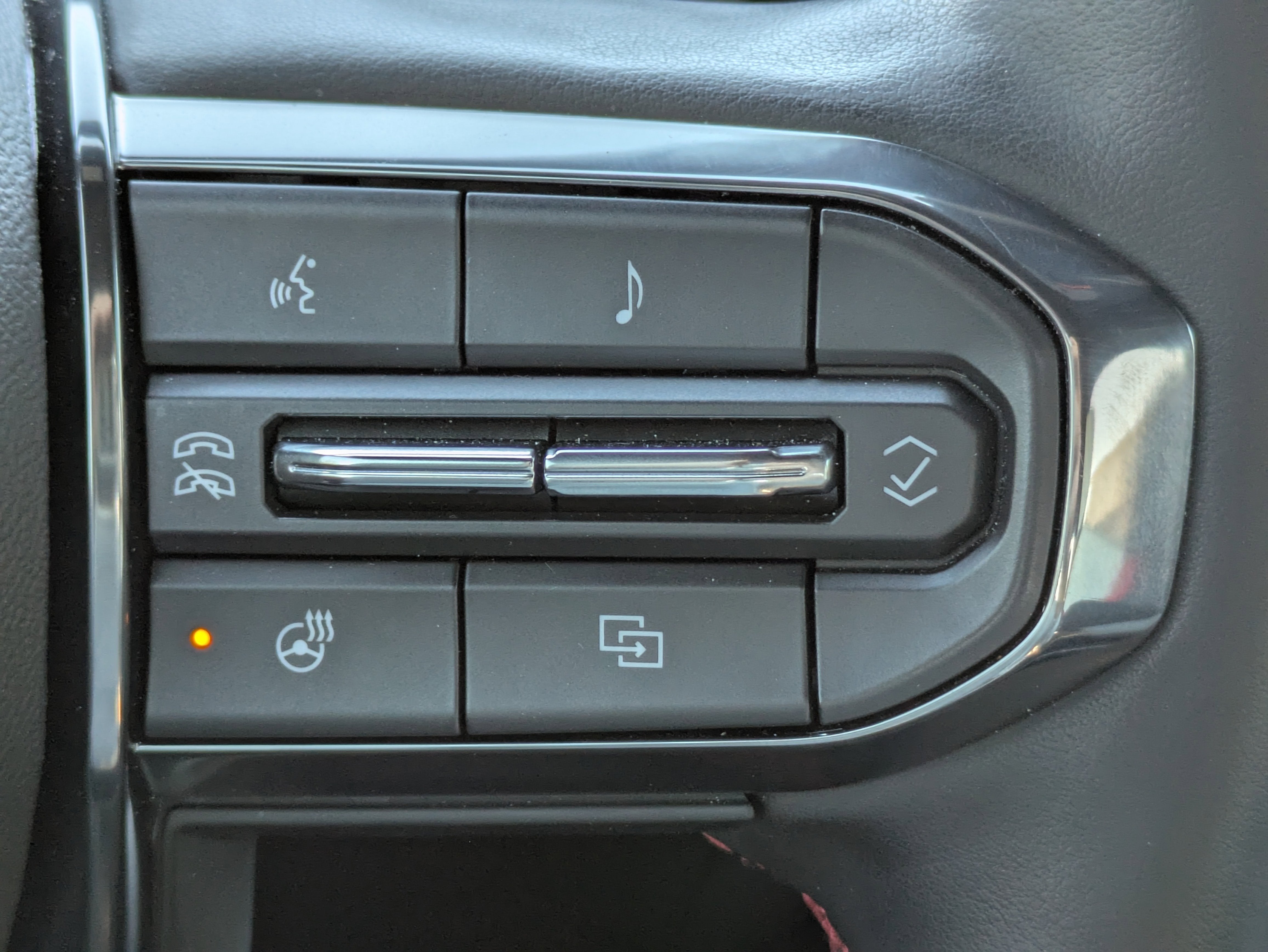 2023 GMC Canyon AT4X