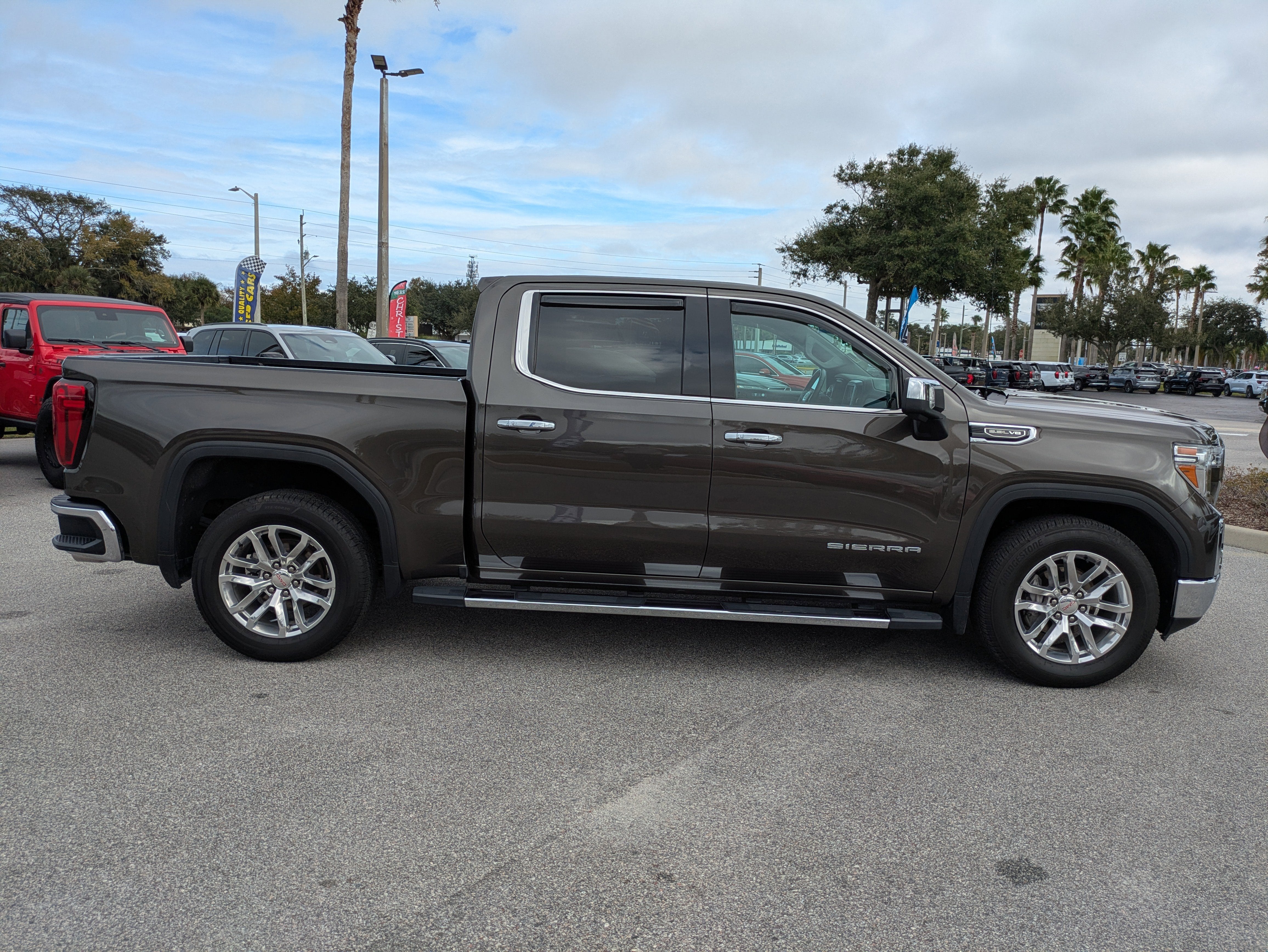 2019 GMC Sierra 1500 SLT