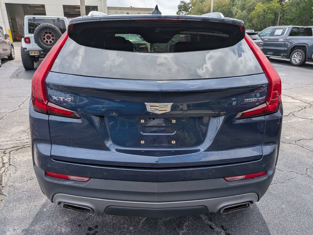 2020 Cadillac XT4 FWD Premium Luxury