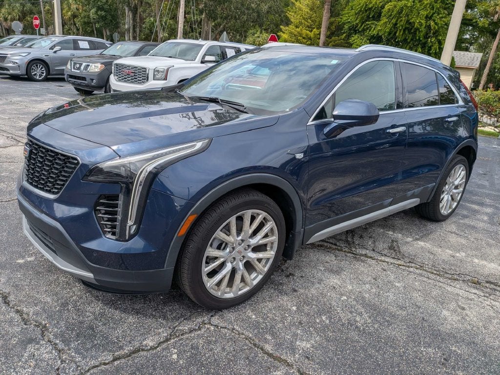 2020 Cadillac XT4 FWD Premium Luxury
