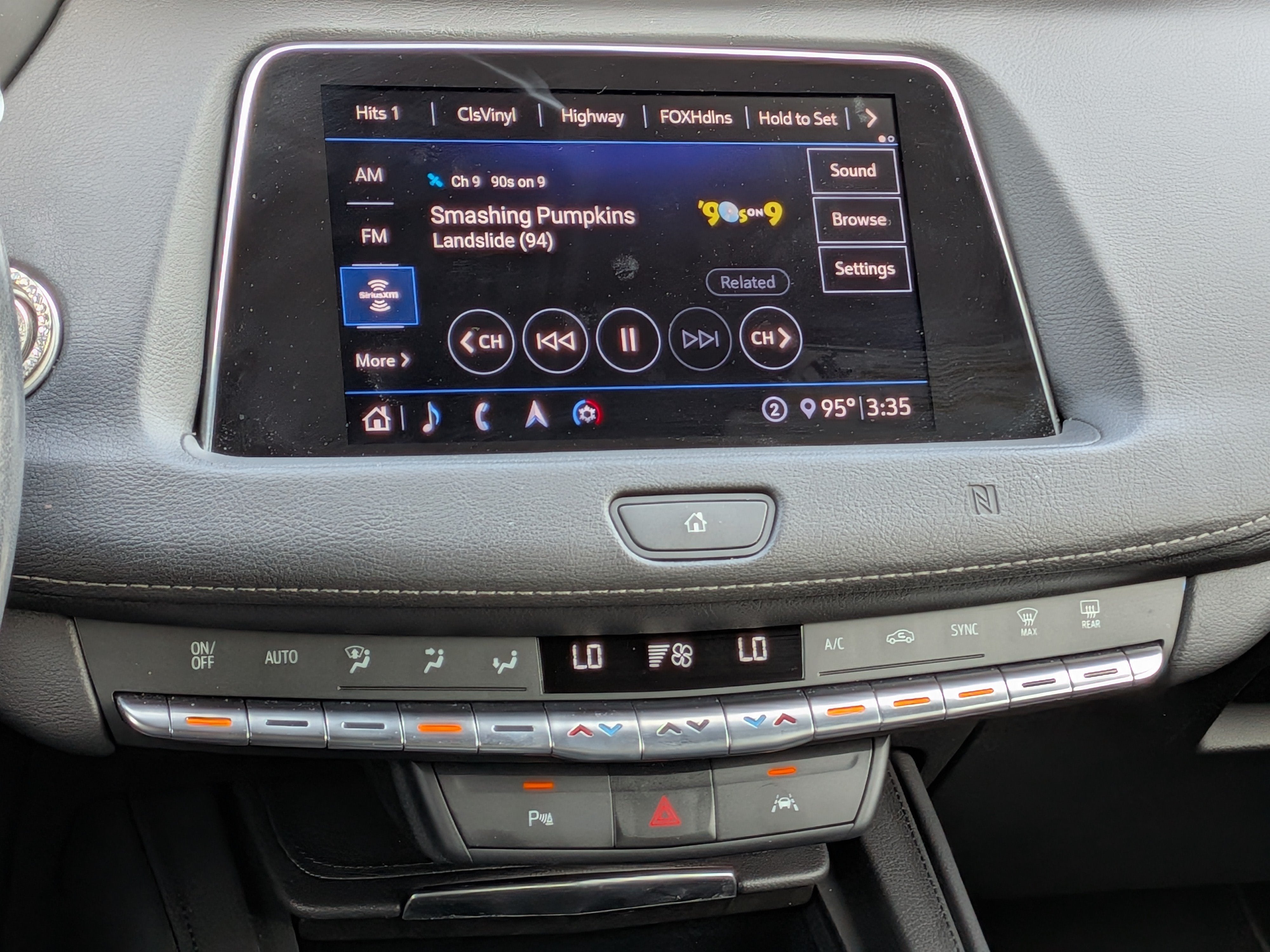 2020 Cadillac XT4 FWD Premium Luxury