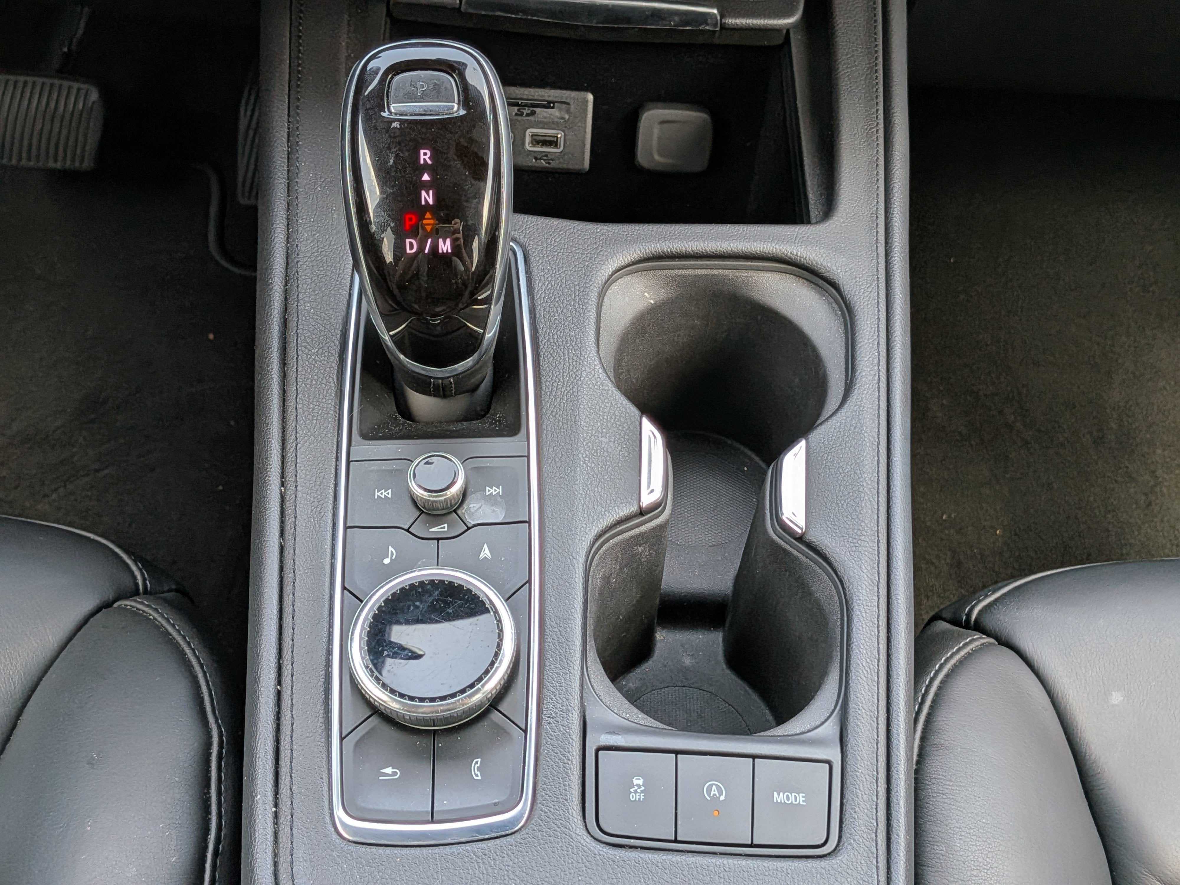 2020 Cadillac XT4 FWD Premium Luxury