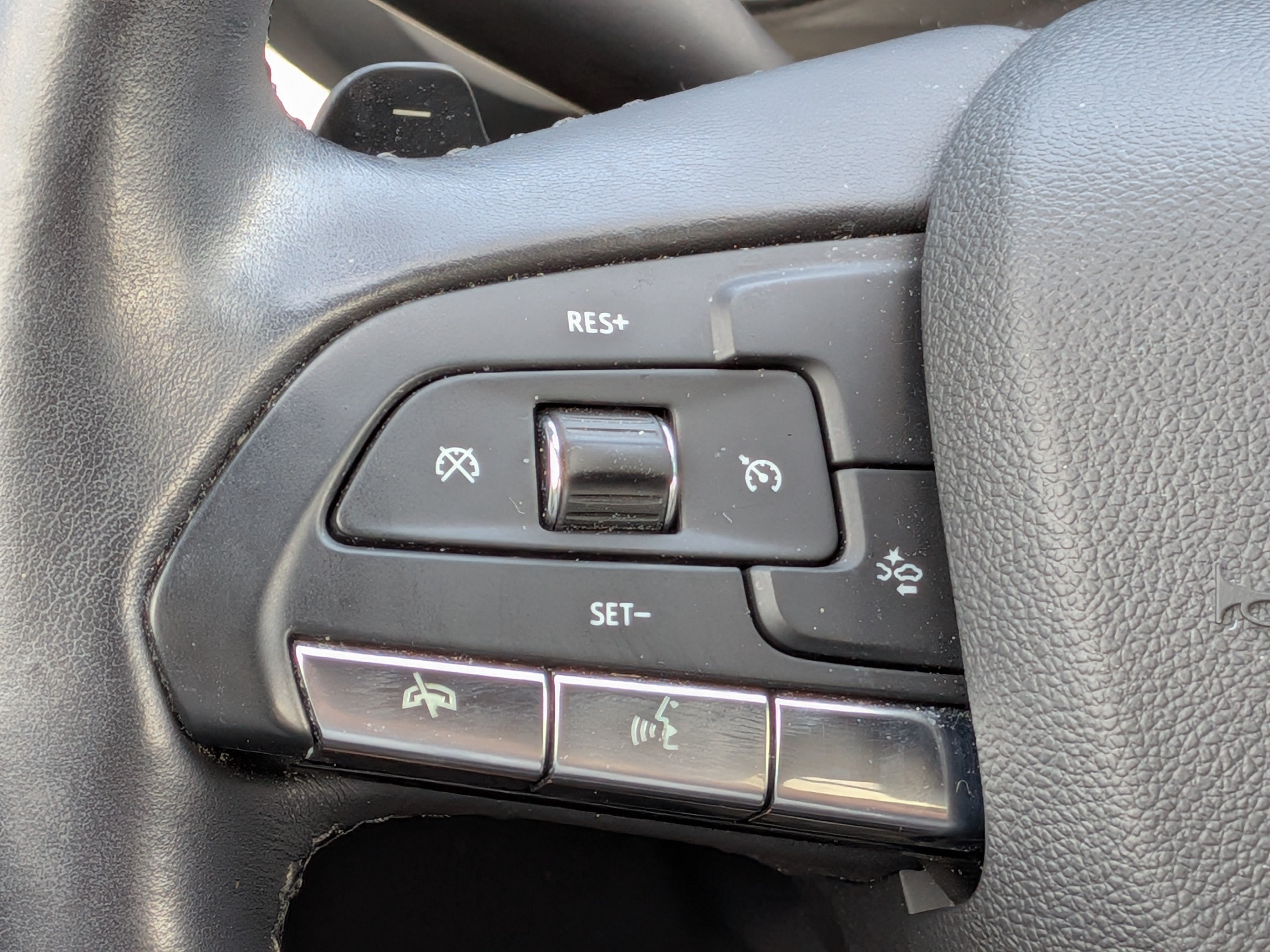2020 Cadillac XT4 FWD Premium Luxury