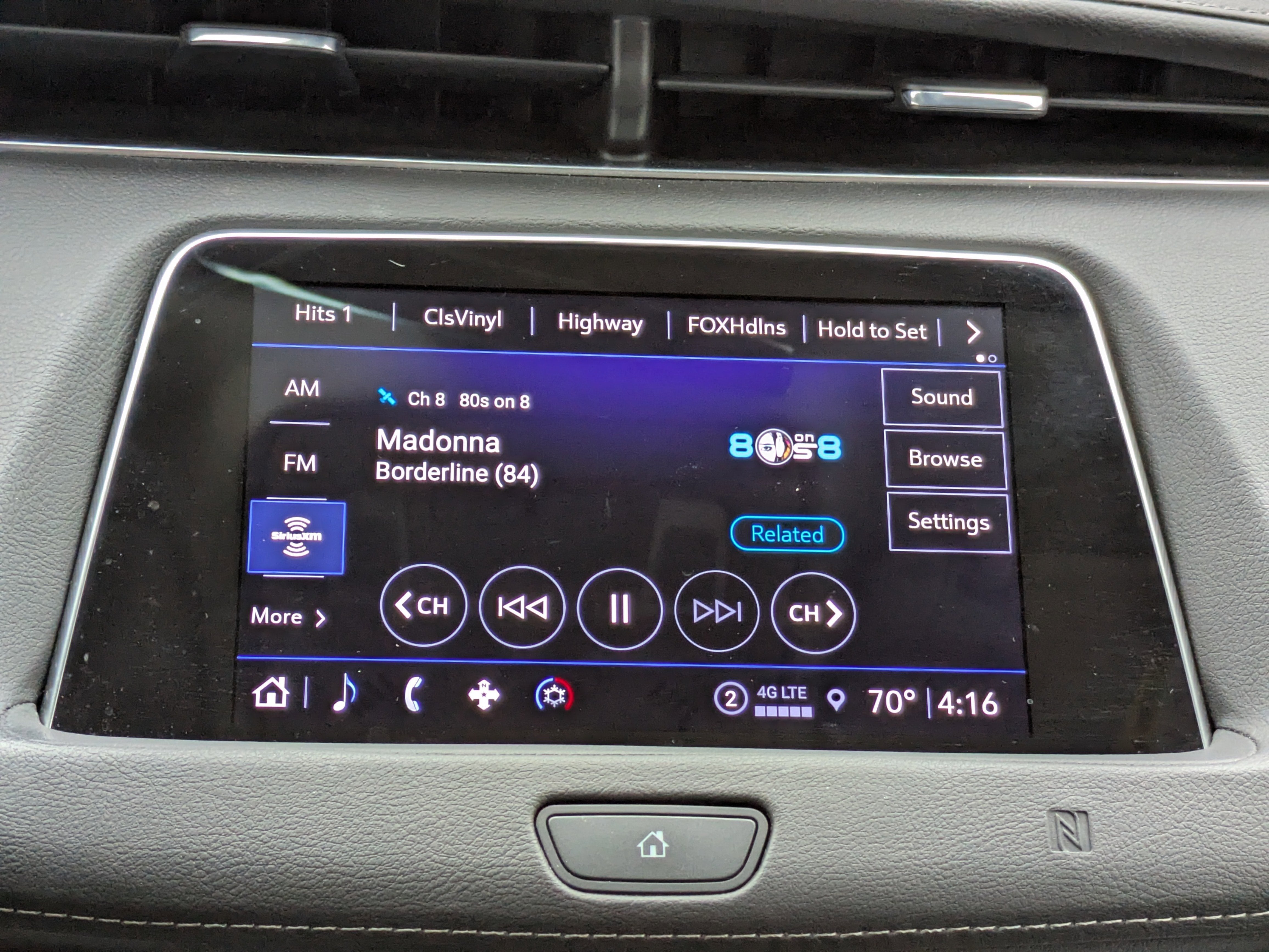 2021 Cadillac XT4 Premium Luxury