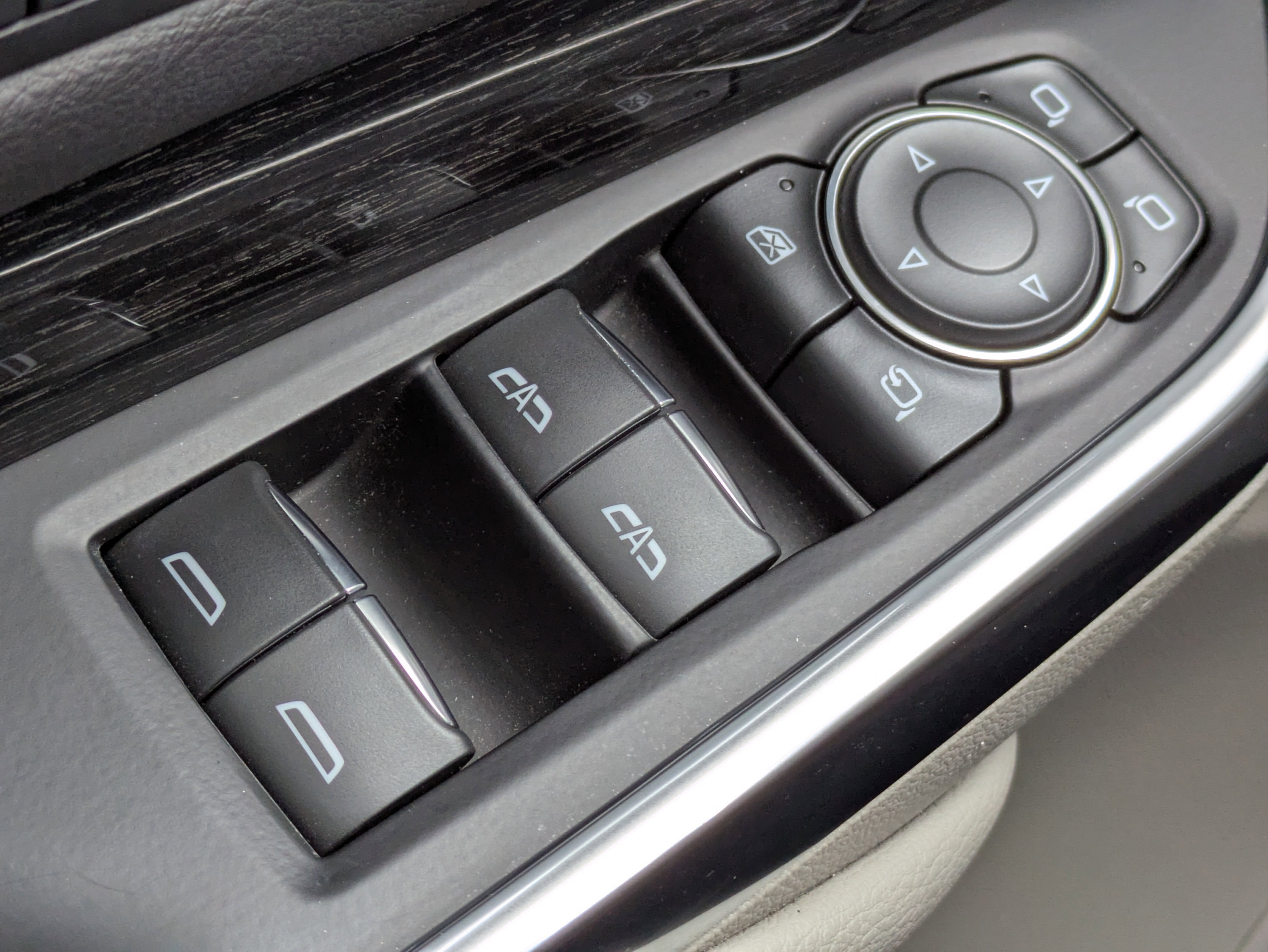 2021 Cadillac XT4 Premium Luxury