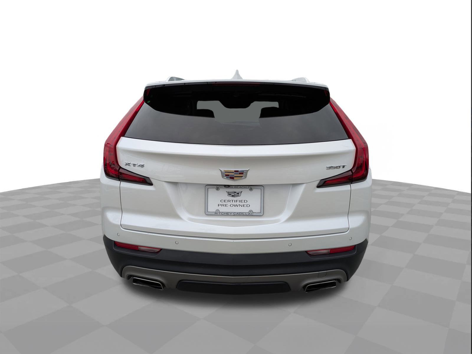 2021 Cadillac XT4 Premium Luxury