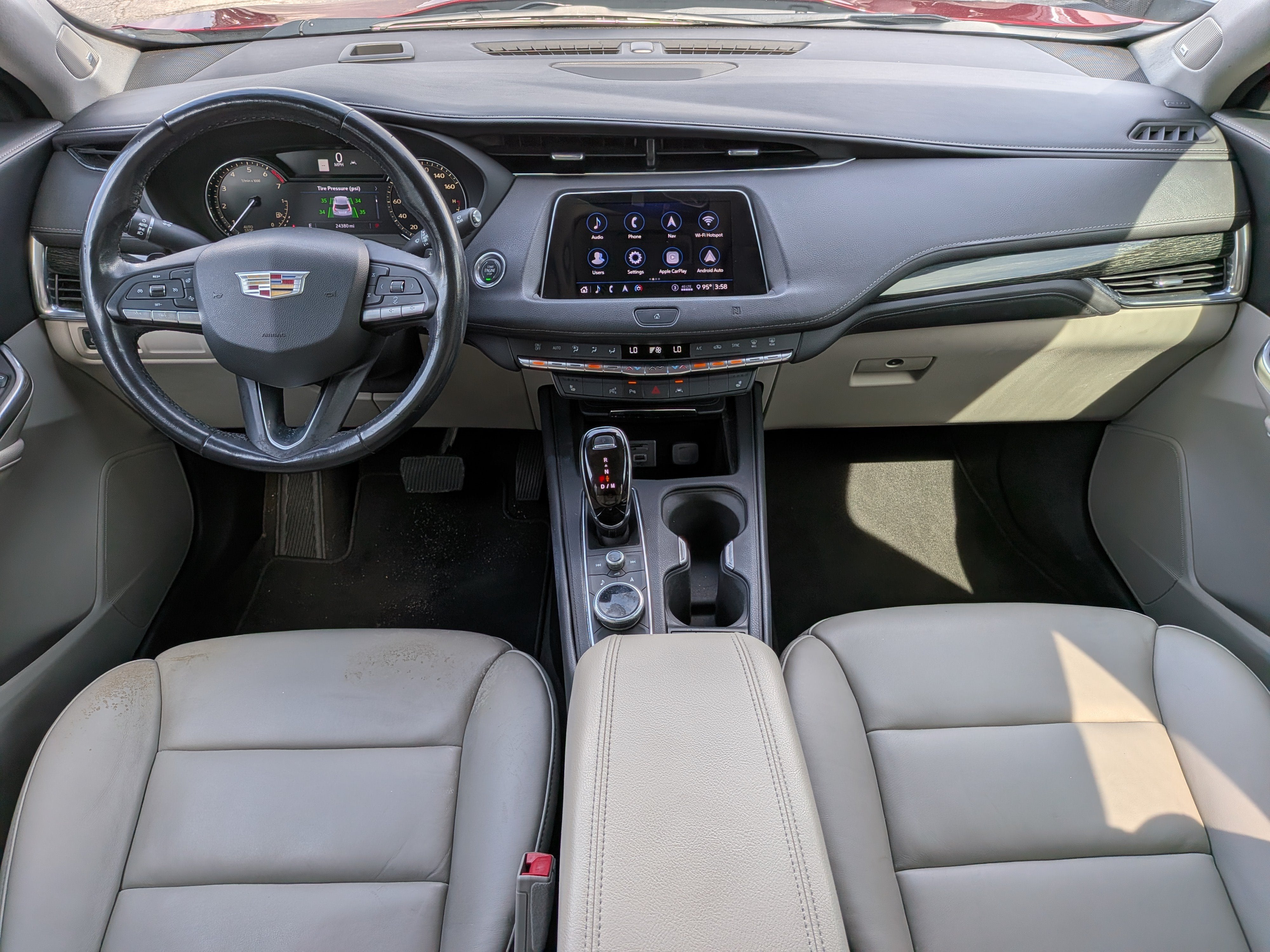 2020 Cadillac XT4 FWD Premium Luxury