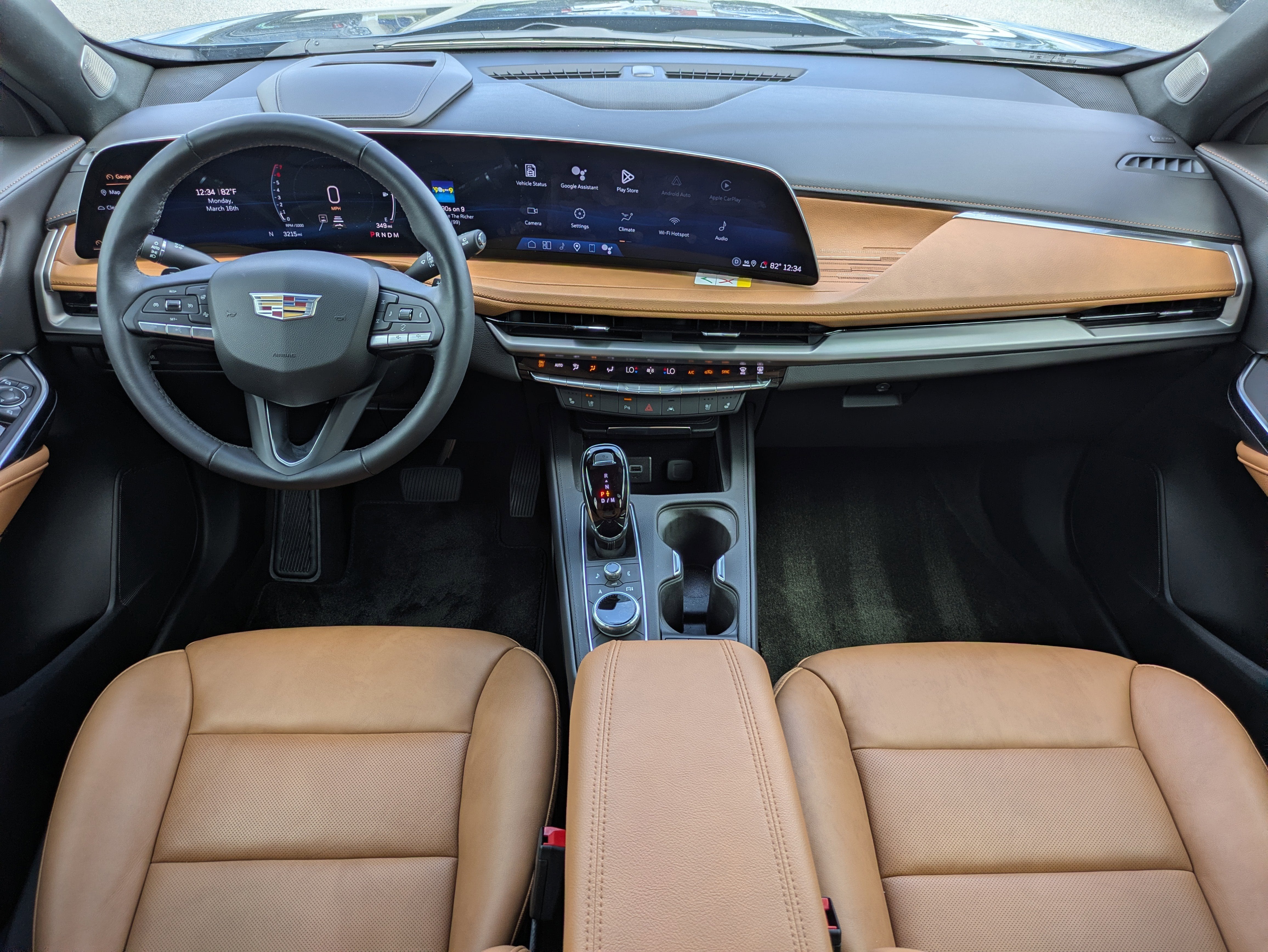 2025 Cadillac XT4 Premium Luxury