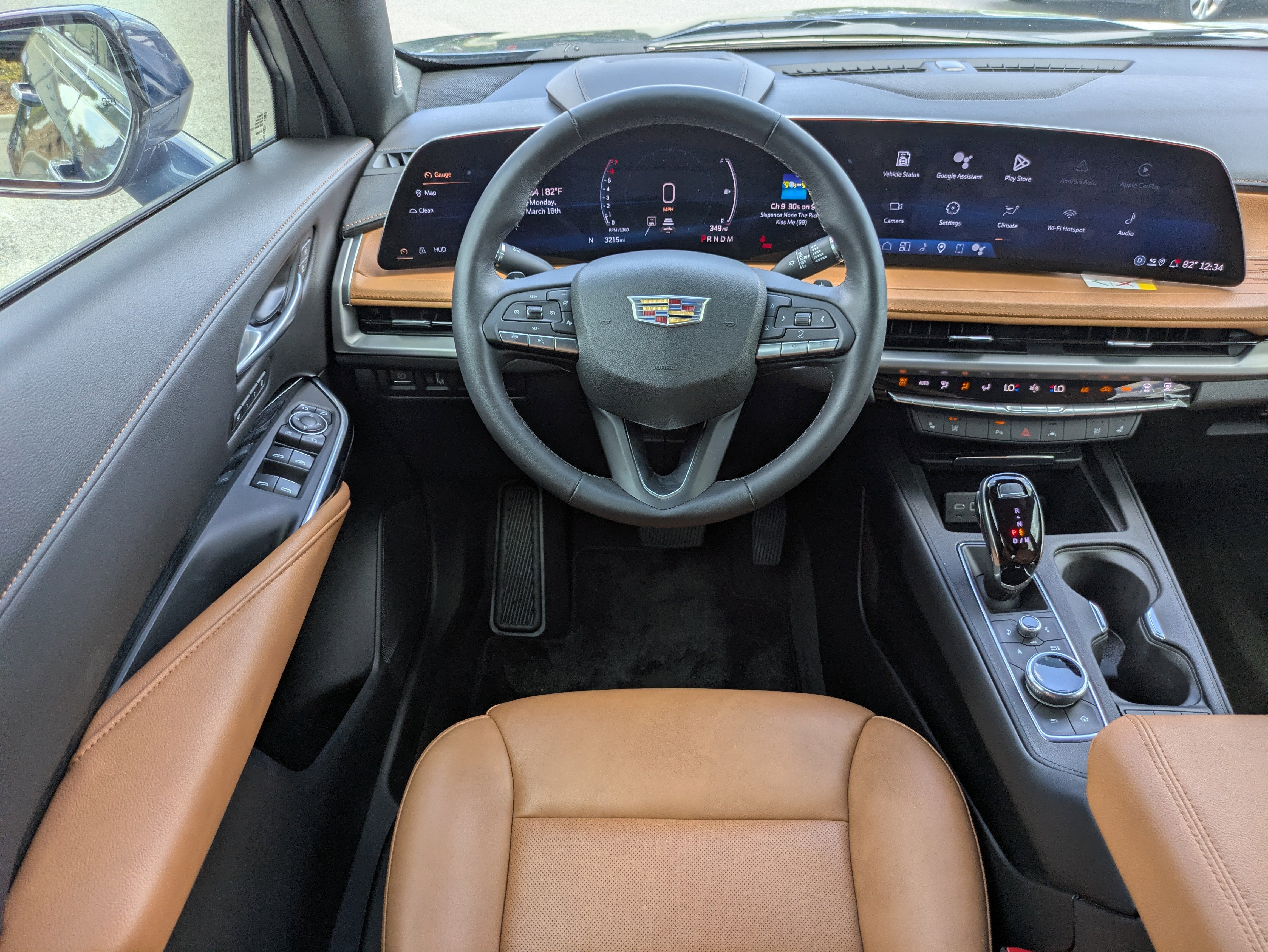 2025 Cadillac XT4 Premium Luxury