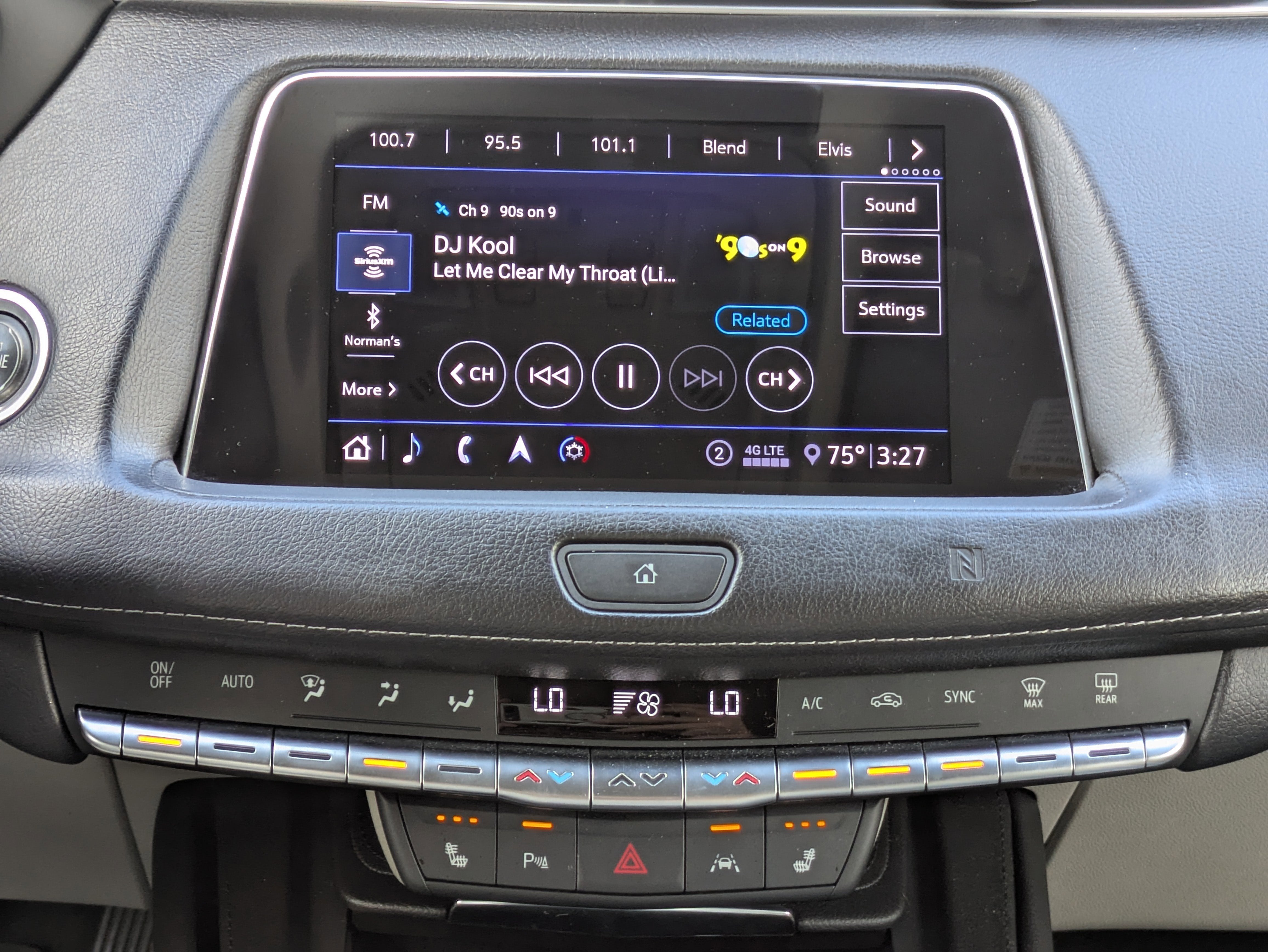 2020 Cadillac XT4 Premium Luxury