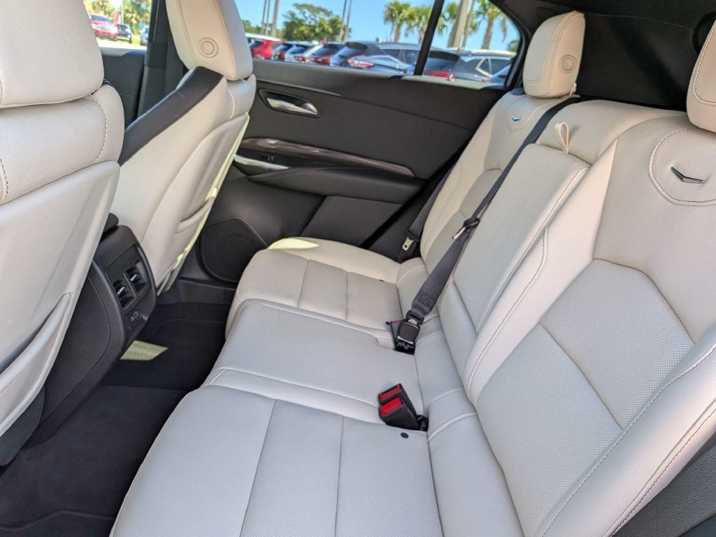 2023 Cadillac XT4 Sport - Photo 21