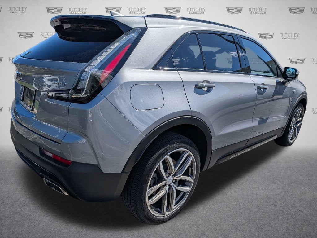 2023 Cadillac XT4 Sport - Photo 6