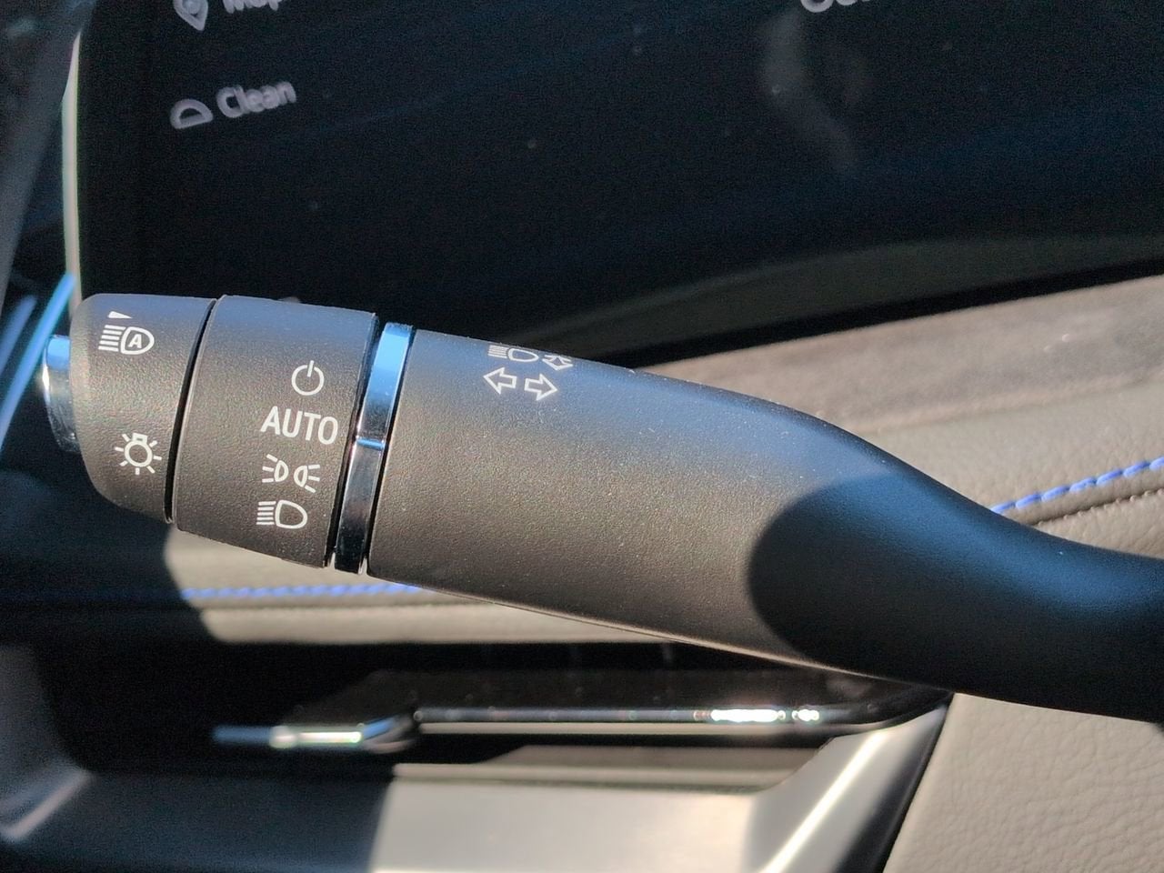 2025 Cadillac XT4 Sport