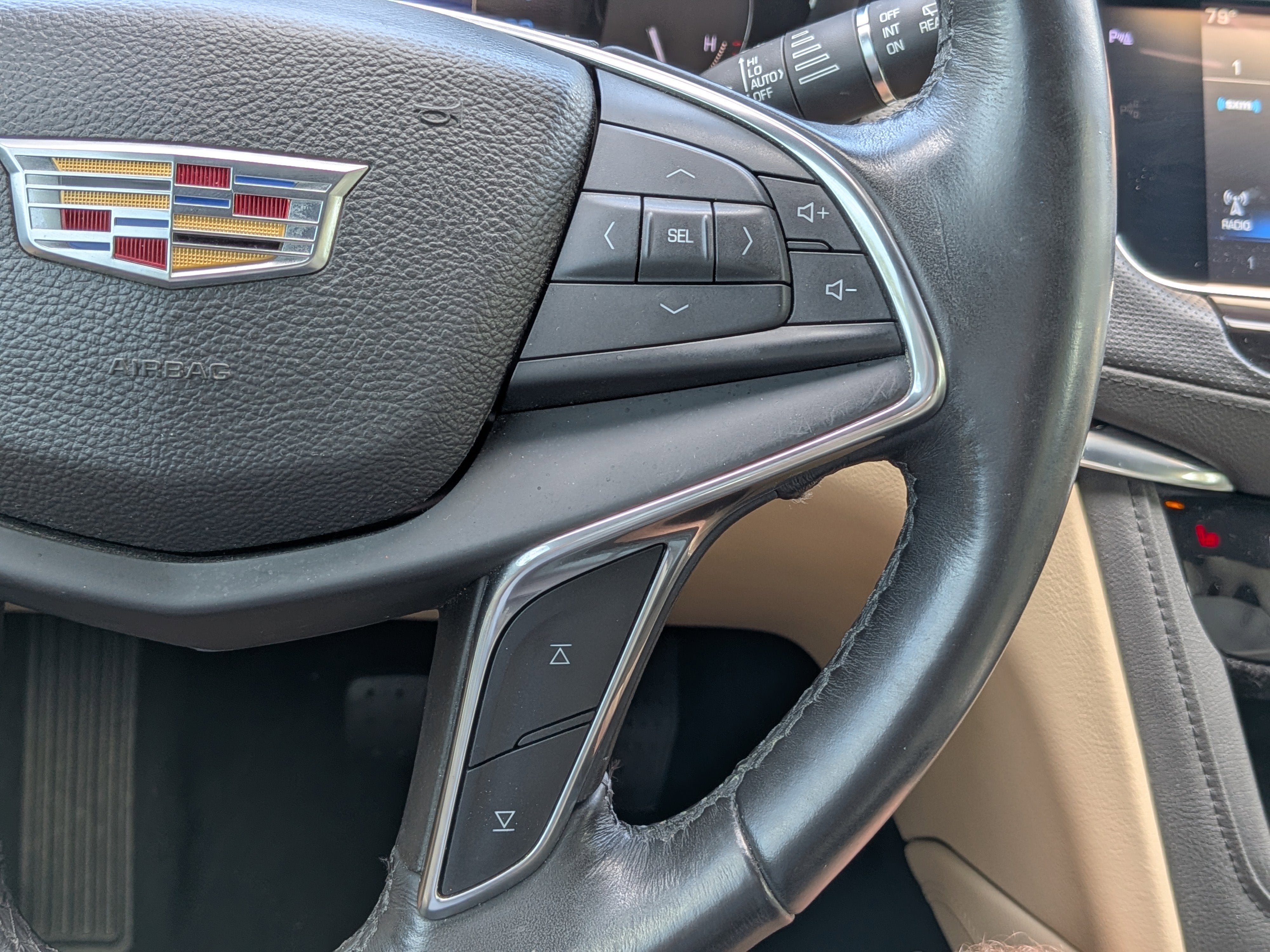 2017 Cadillac XT5 Luxury FWD