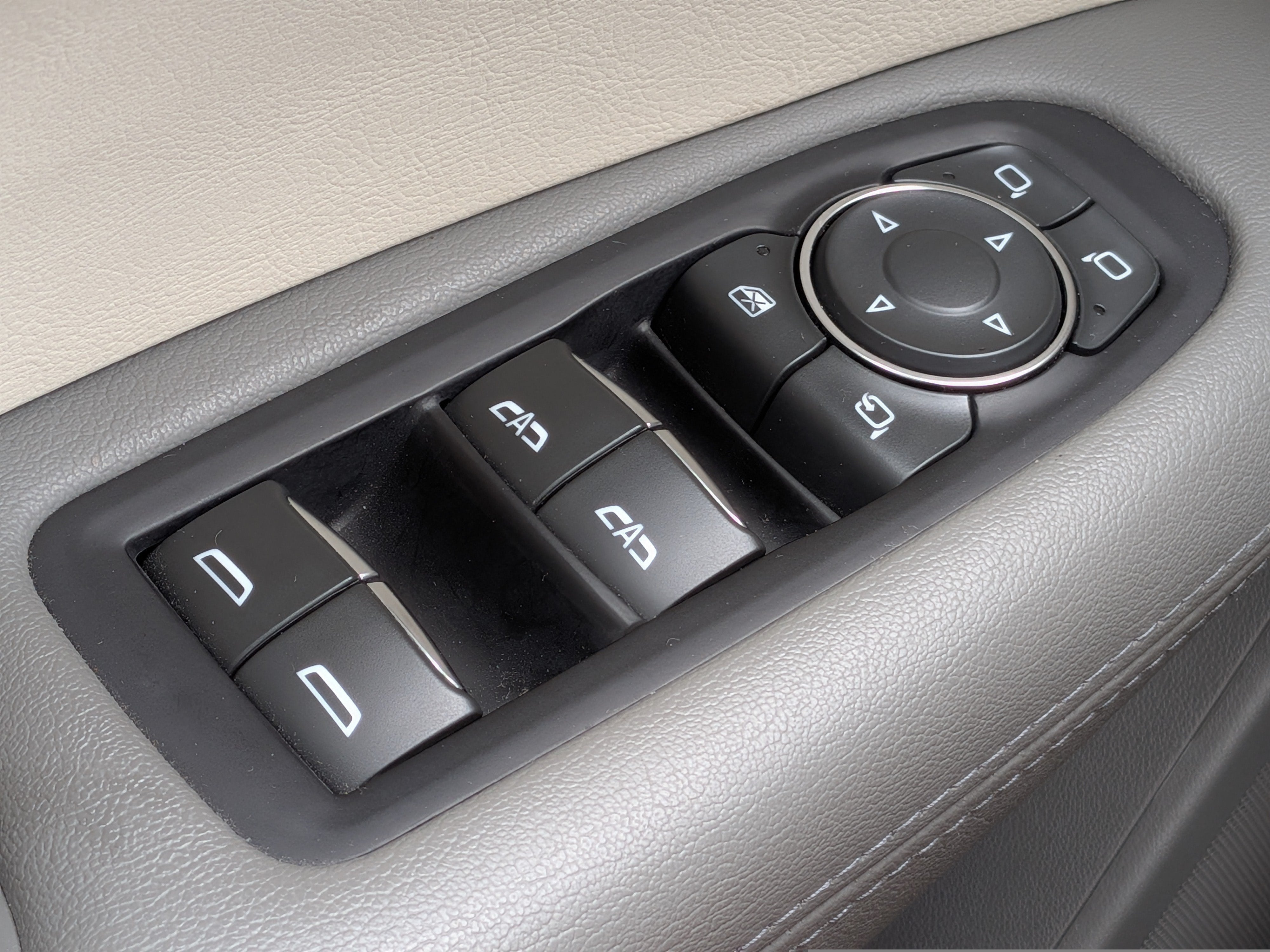 2019 Cadillac XT5 Luxury FWD