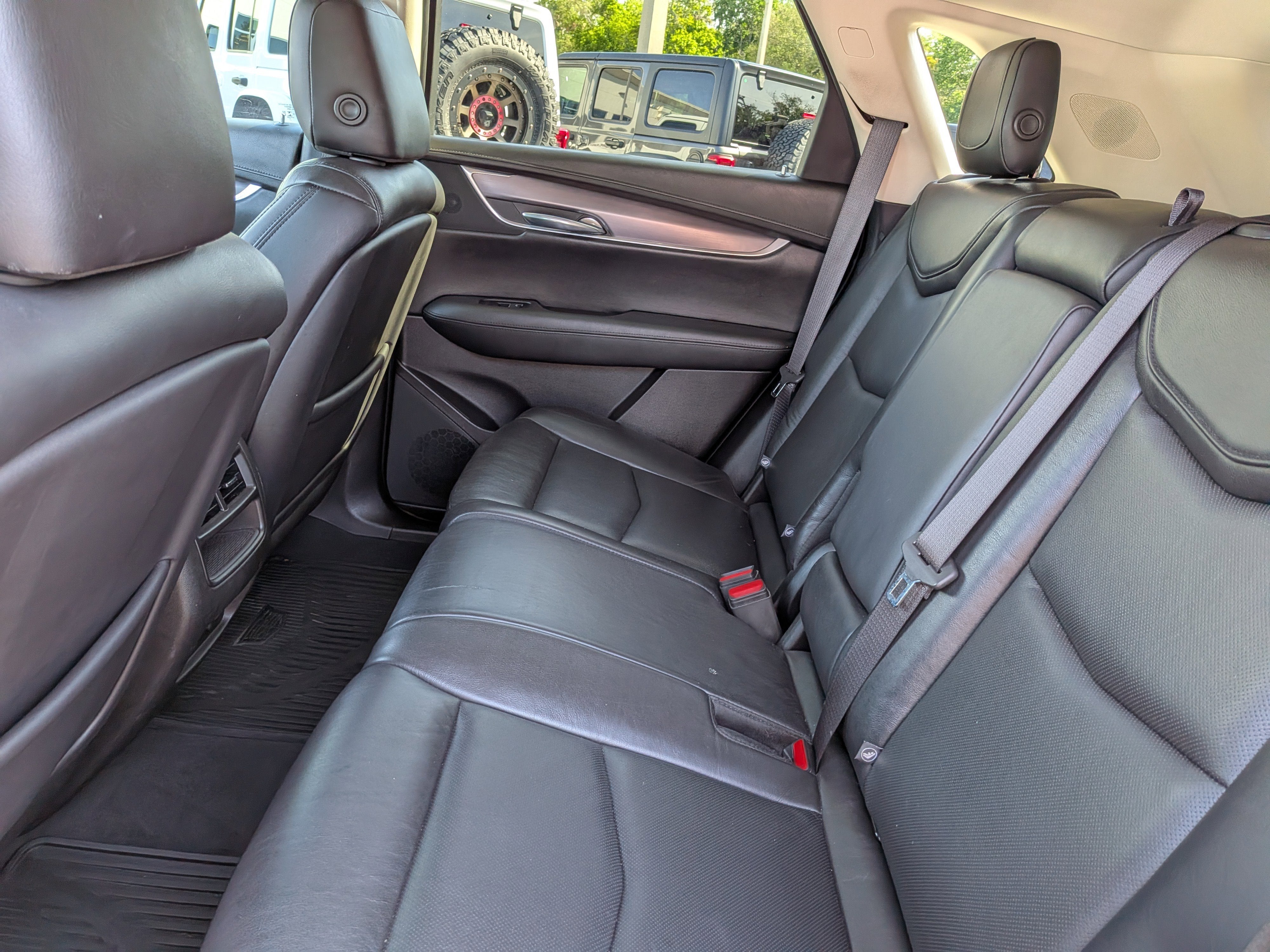 2018 Cadillac XT5 Luxury FWD
