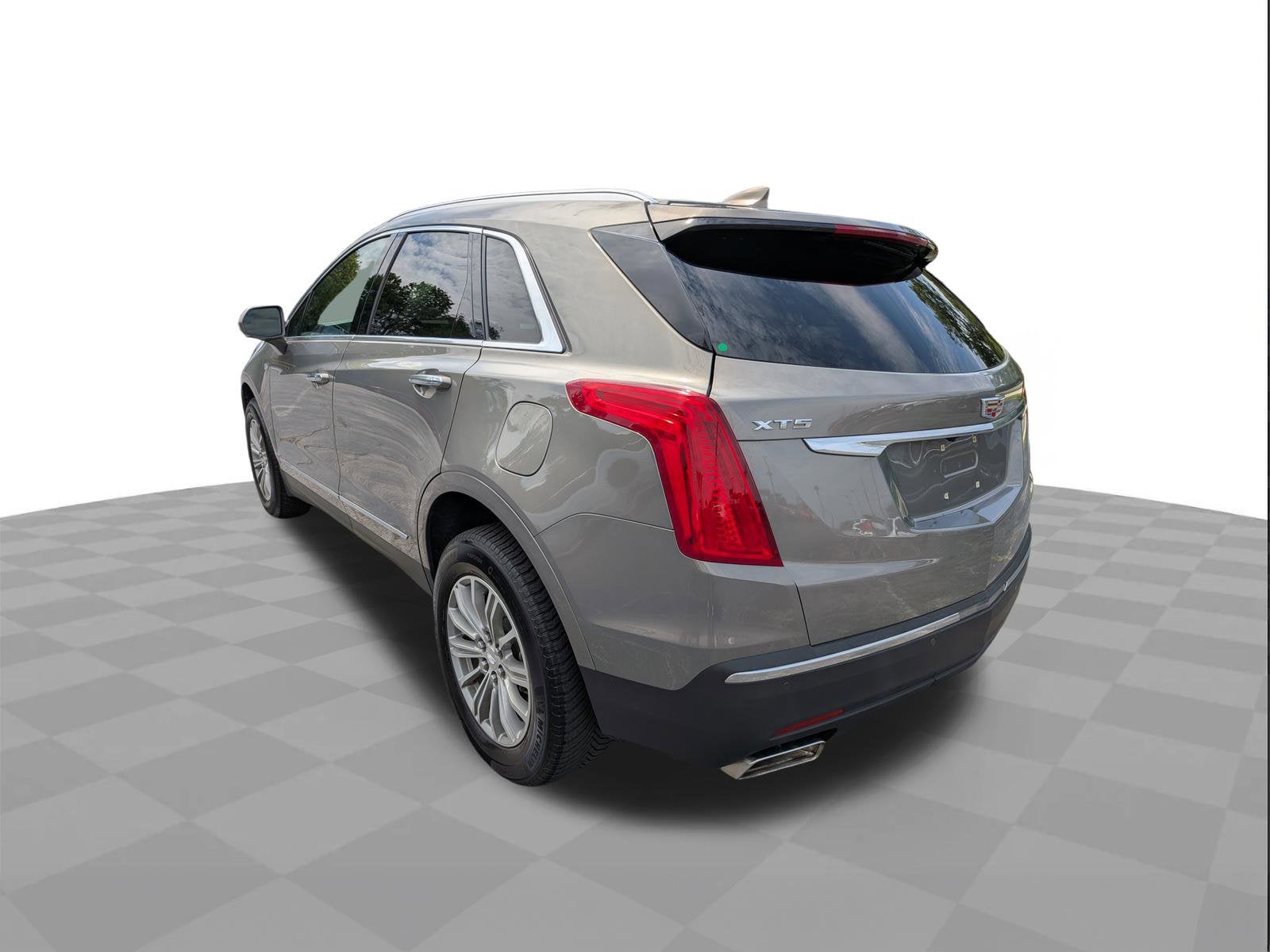 2019 Cadillac XT5 Luxury FWD