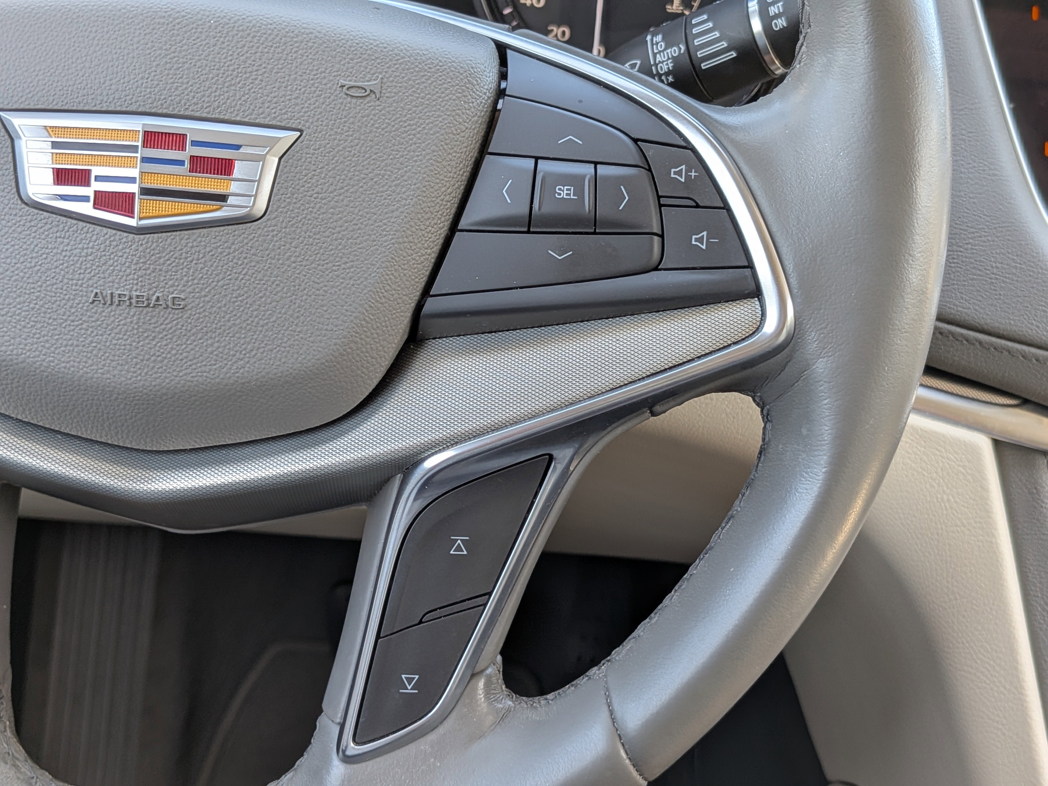 2021 Cadillac XT5 FWD Premium Luxury