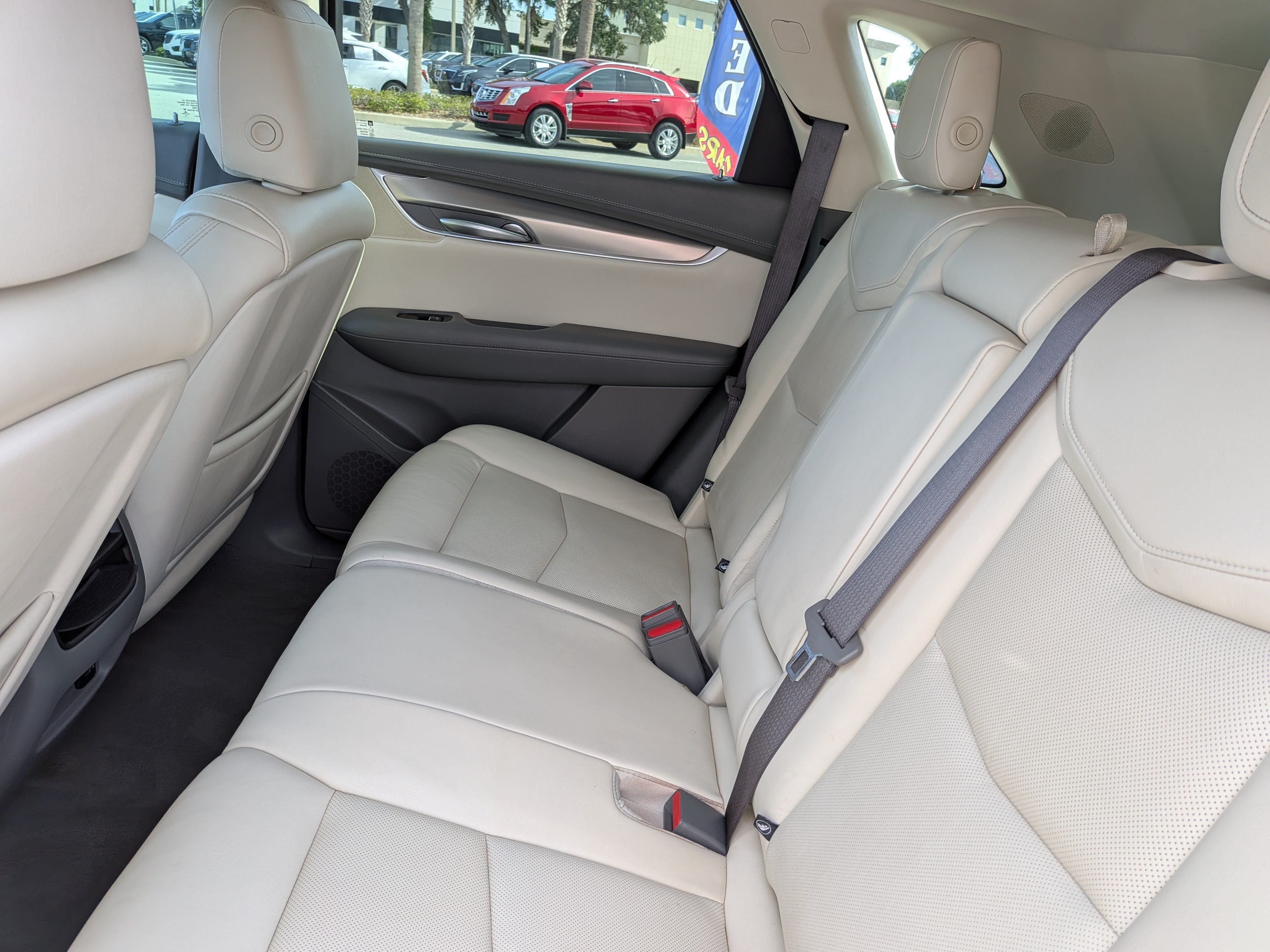 2018 Cadillac XT5 Luxury FWD