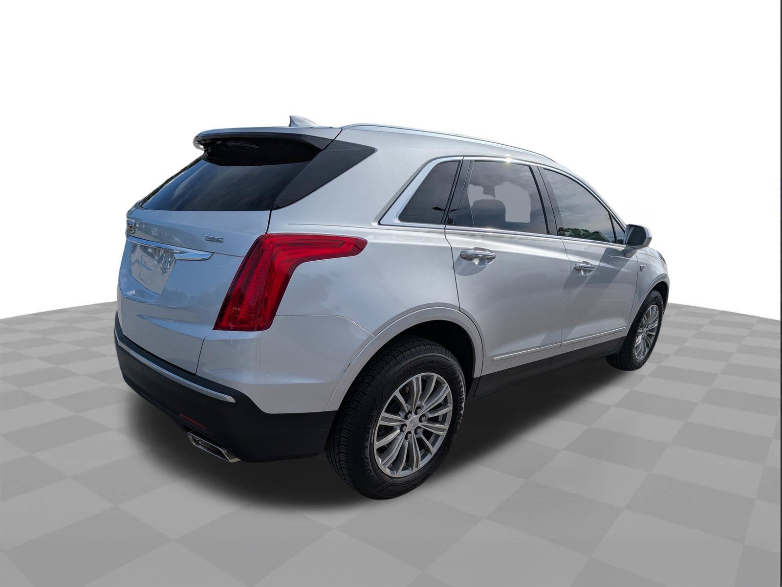 2018 Cadillac XT5 Luxury FWD