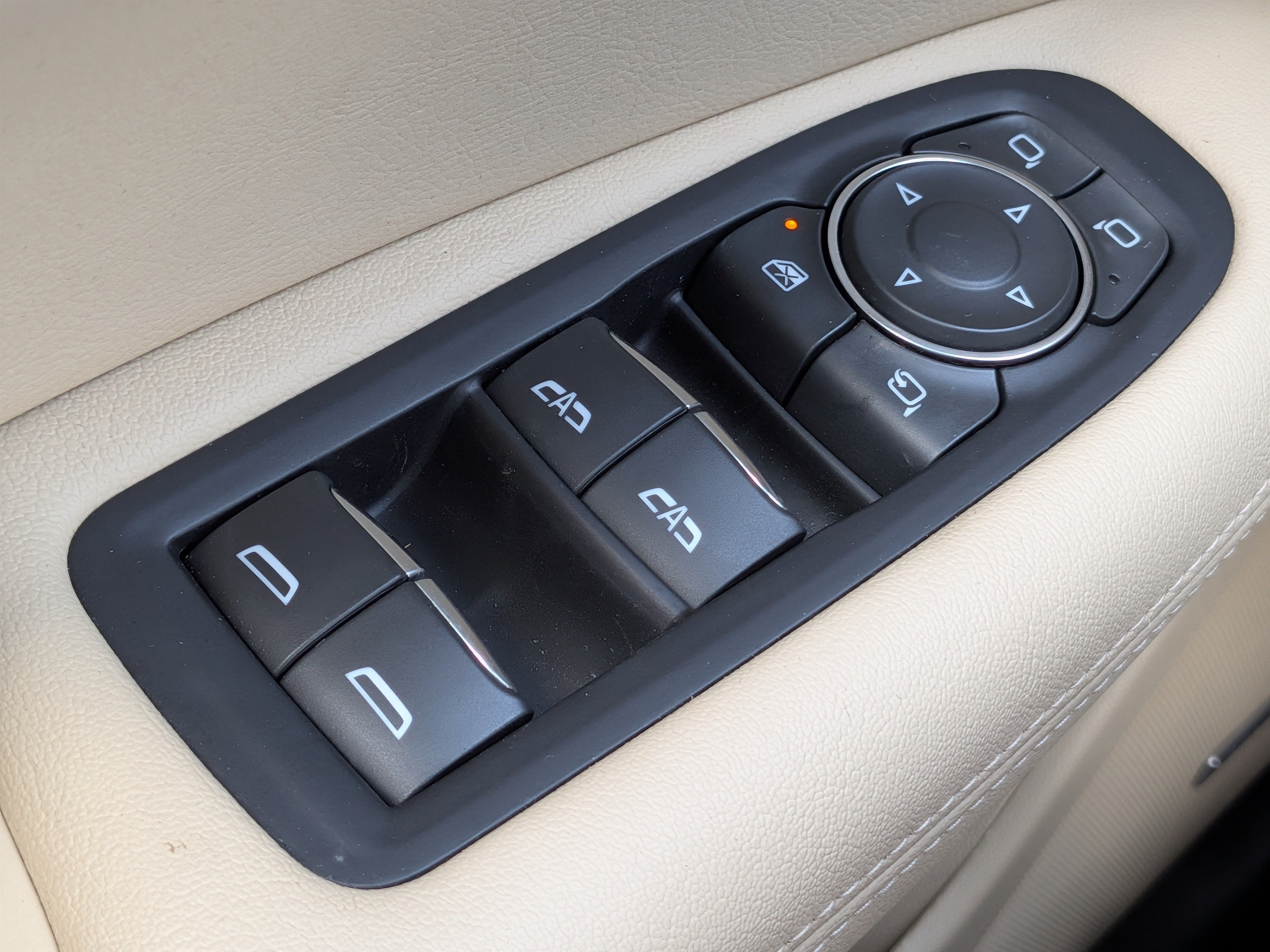2019 Cadillac XT5 Luxury FWD