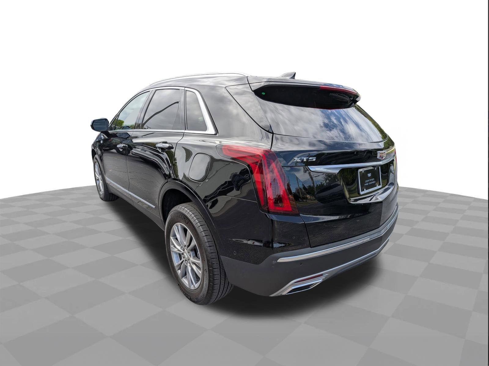 2023 Cadillac XT5 Premium Luxury