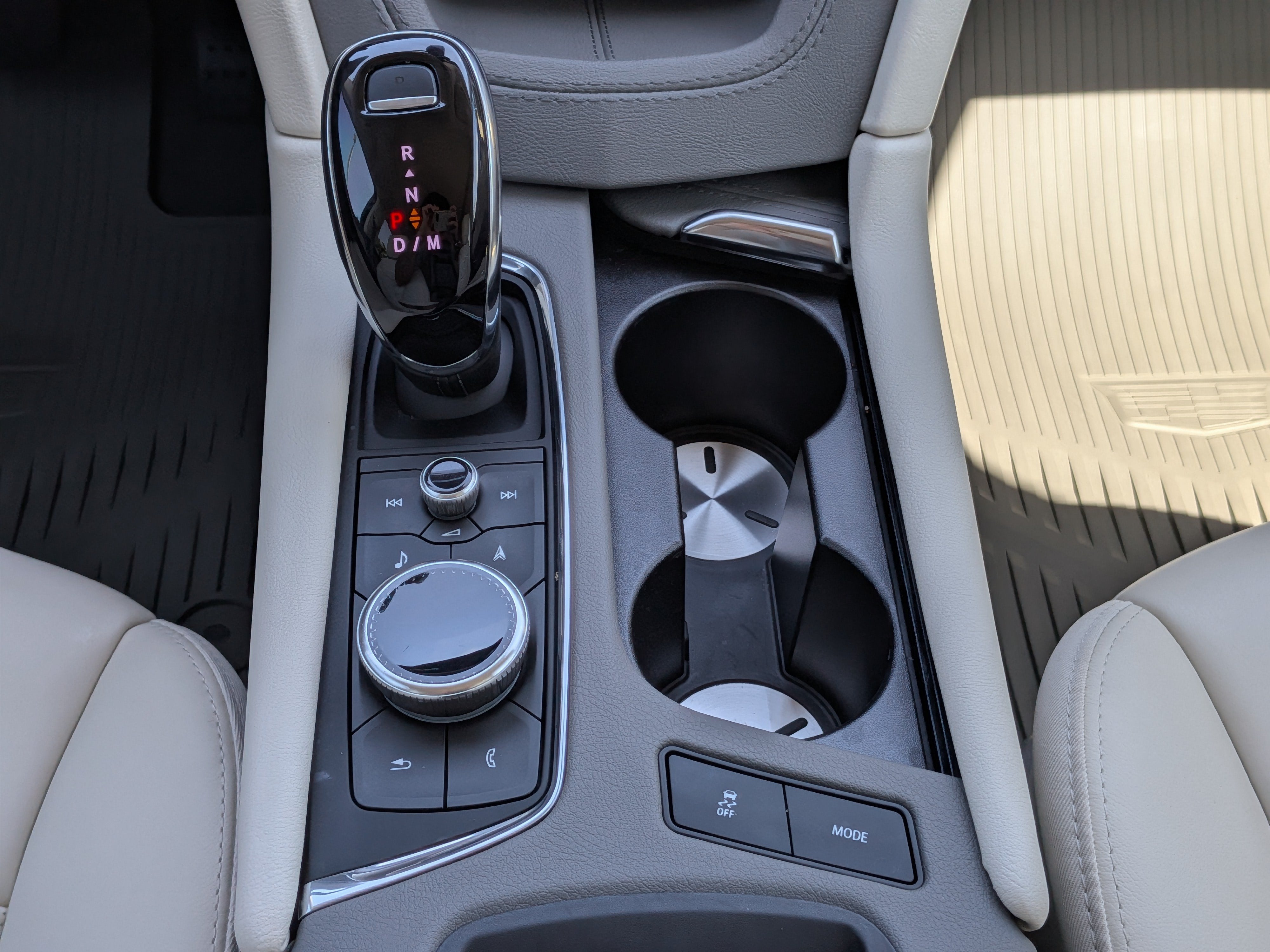 2023 Cadillac XT5 FWD Premium Luxury