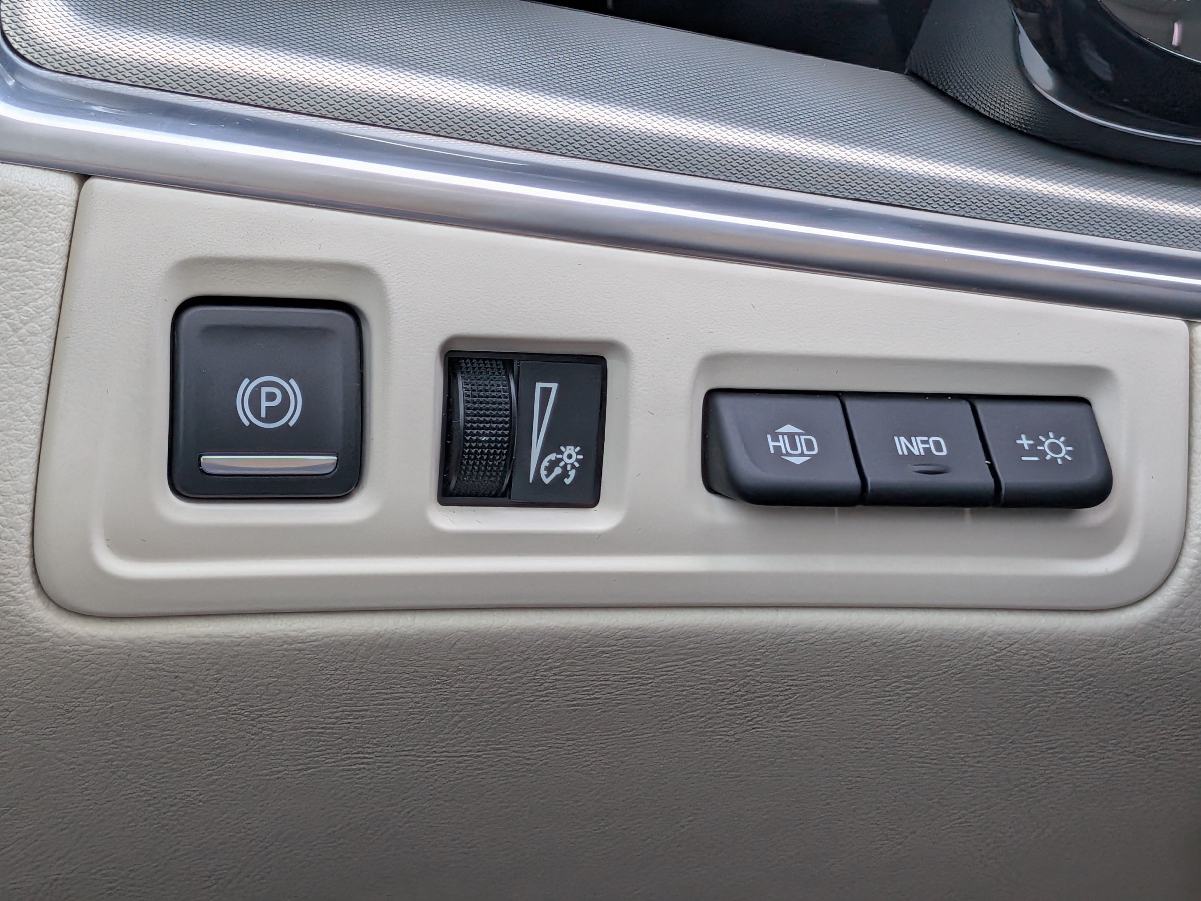 2023 Cadillac XT5 FWD Premium Luxury