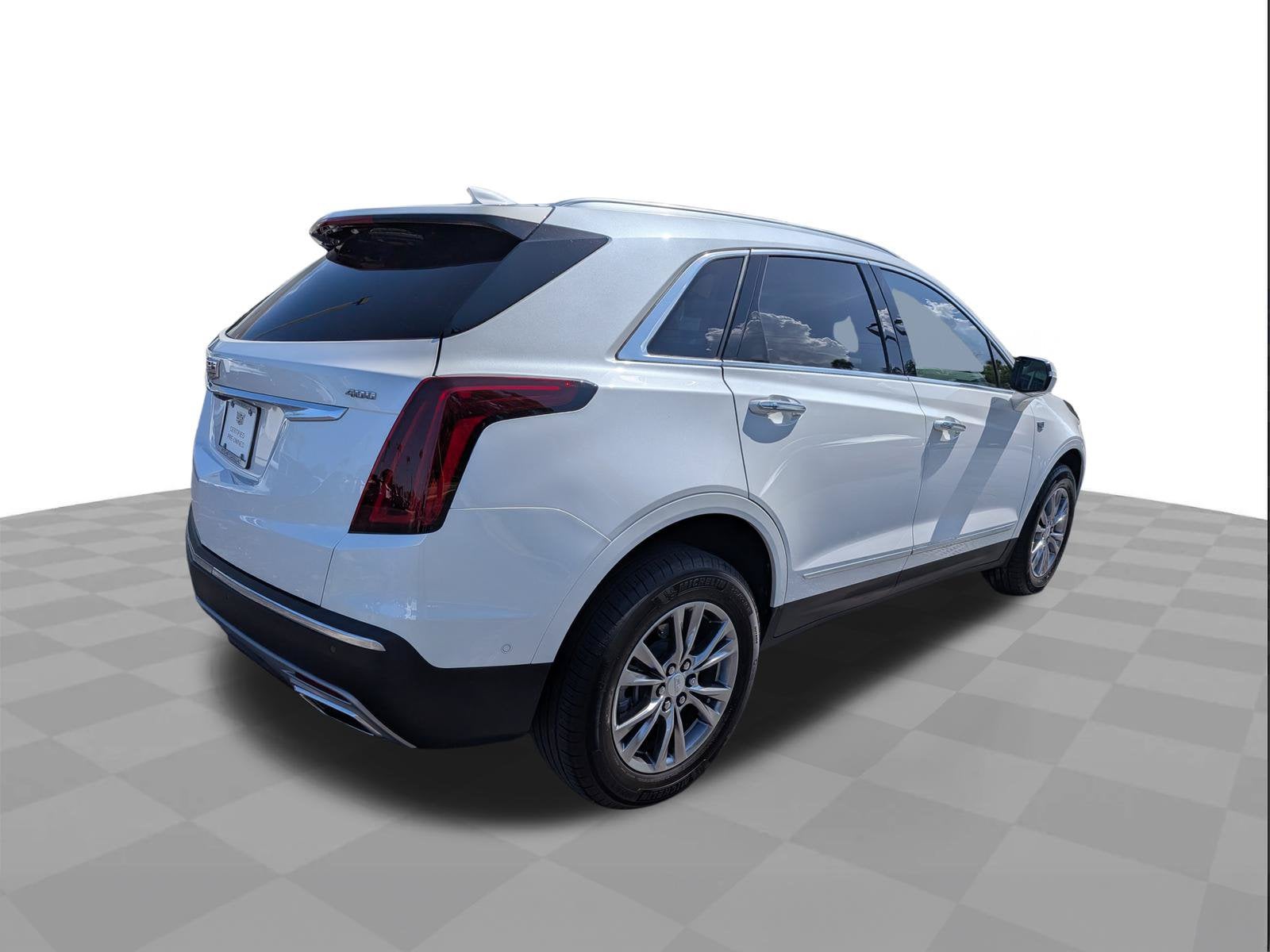 2023 Cadillac XT5 FWD Premium Luxury