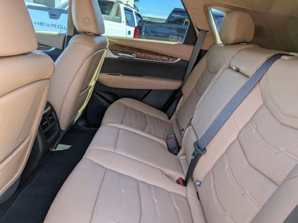 2024 Cadillac XT5 Sport