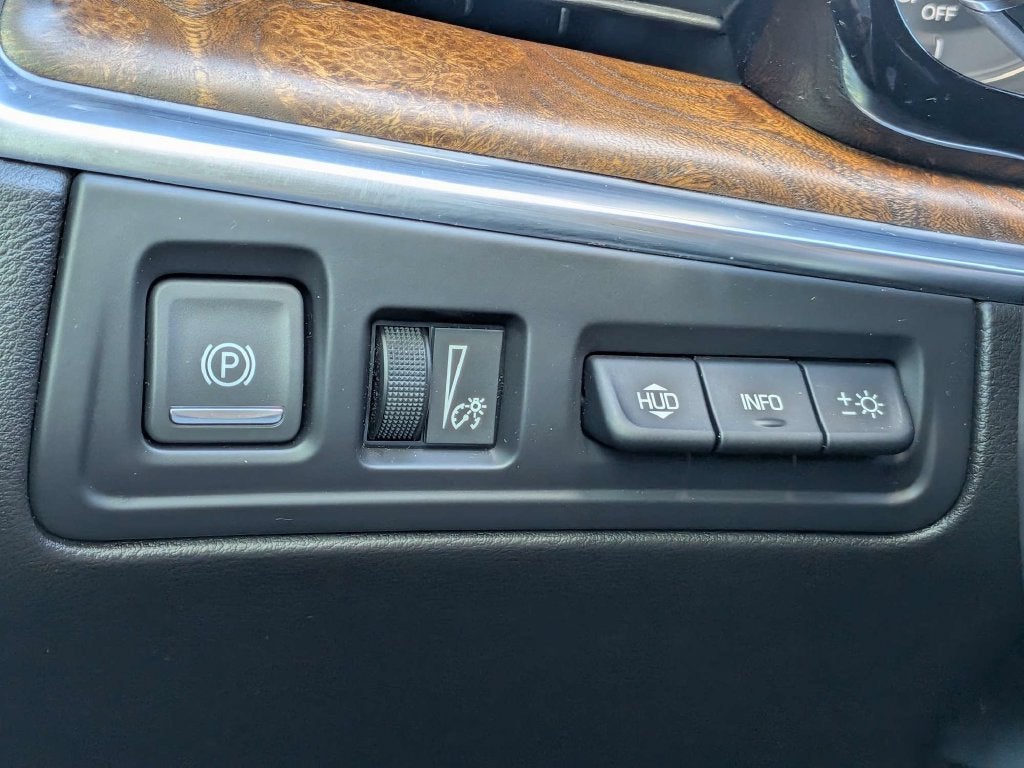 2024 Cadillac XT5 Sport