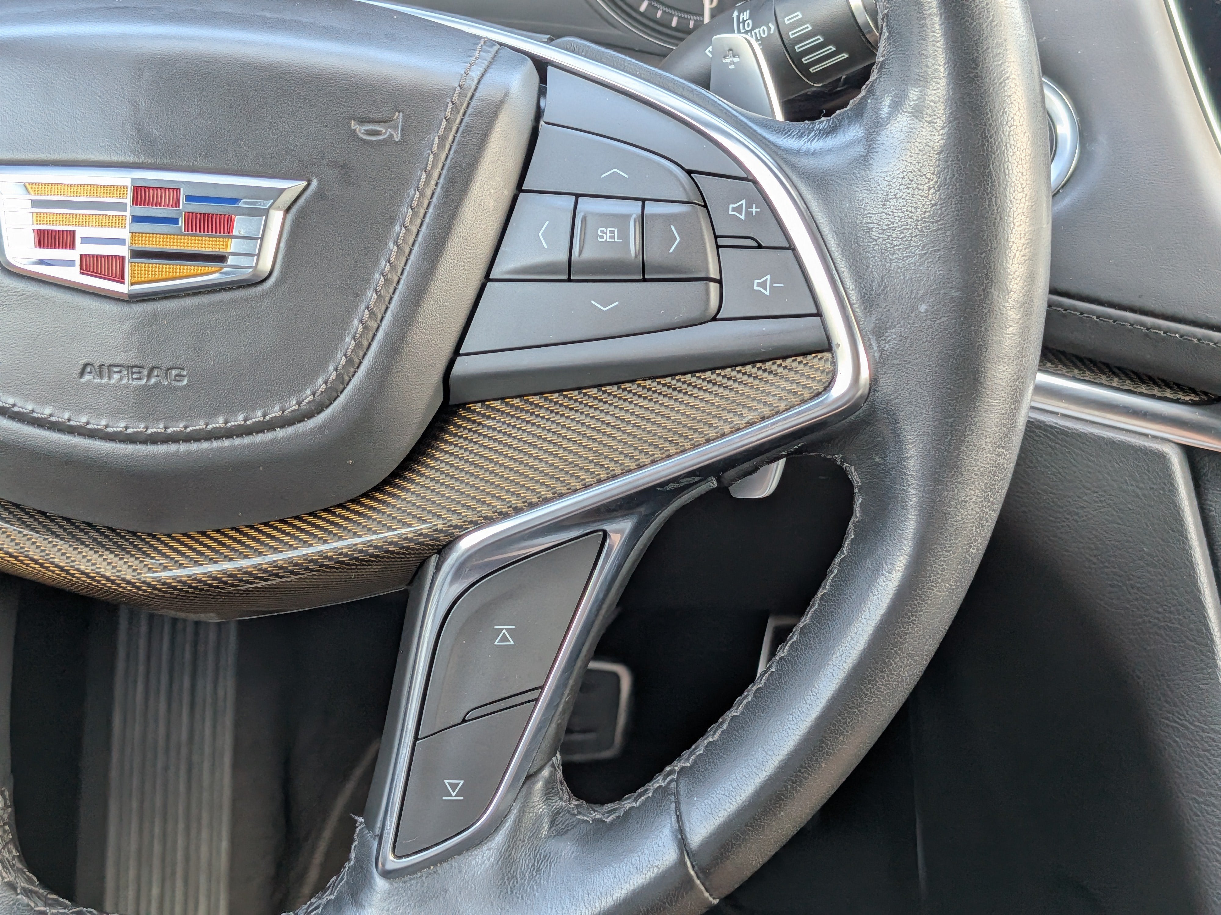 2024 Cadillac XT5 Sport