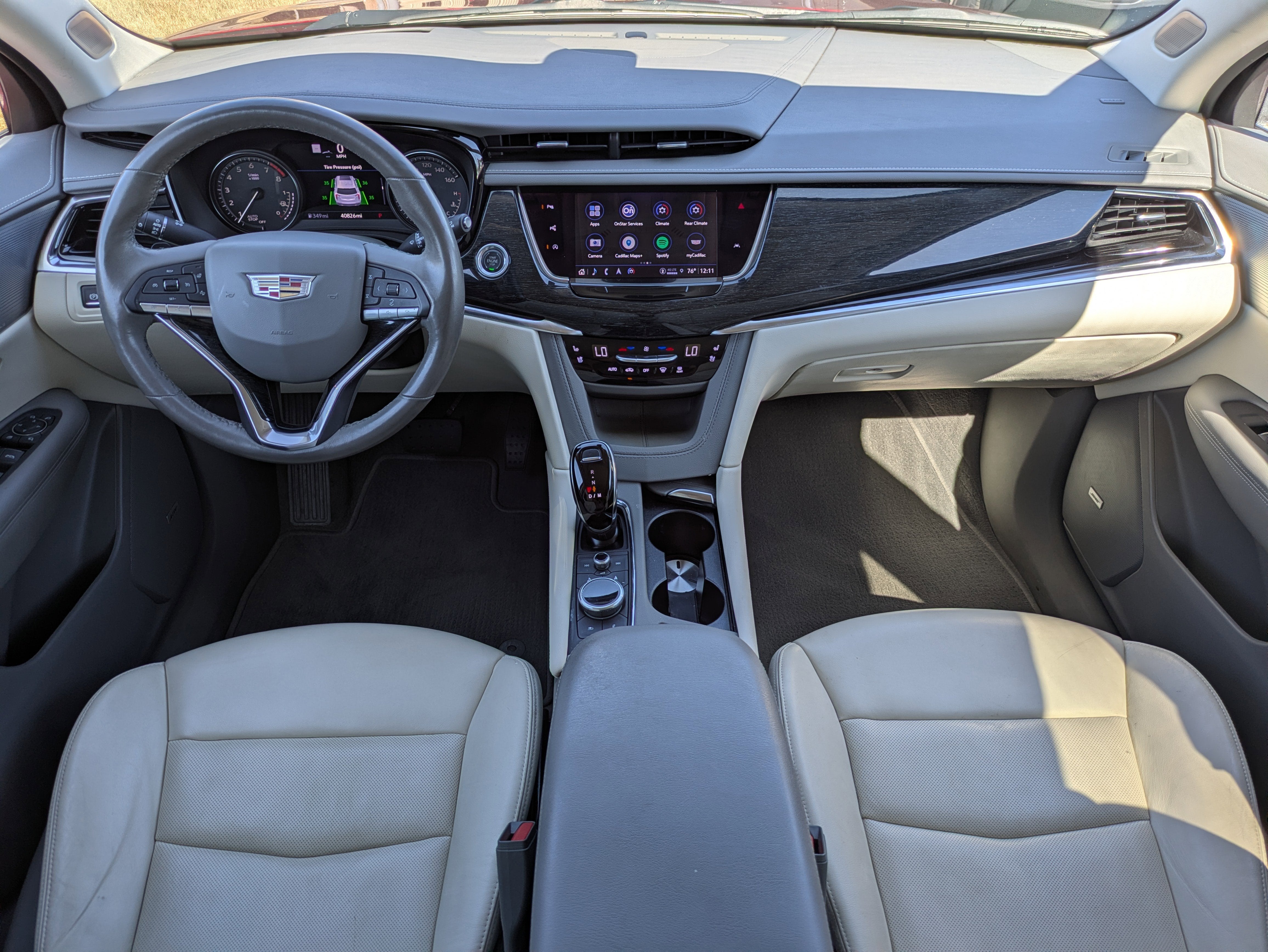 2022 Cadillac XT6 Premium Luxury