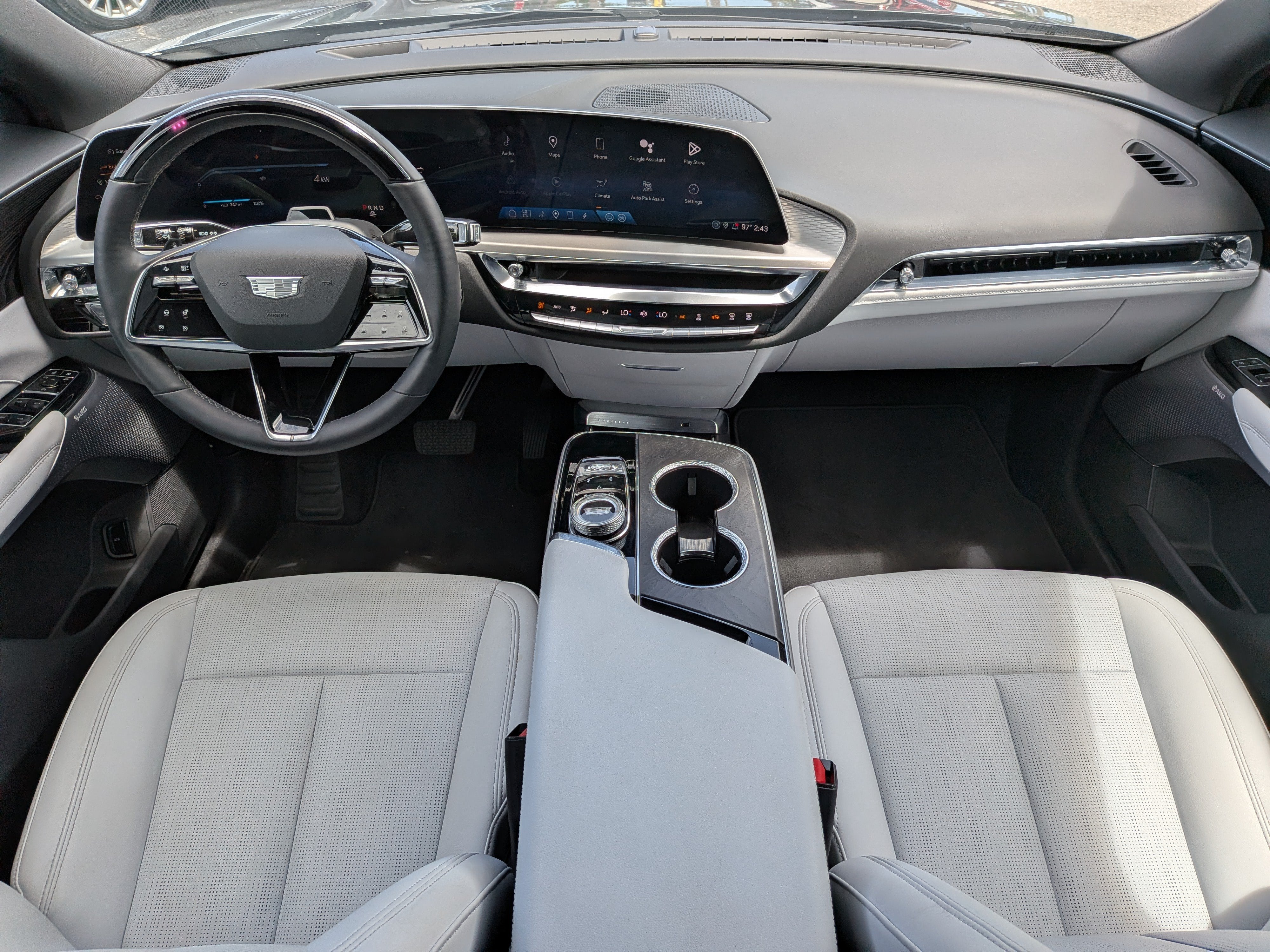 2023 Cadillac LYRIQ Luxury