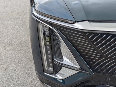 2024 Cadillac LYRIQ Luxury 1