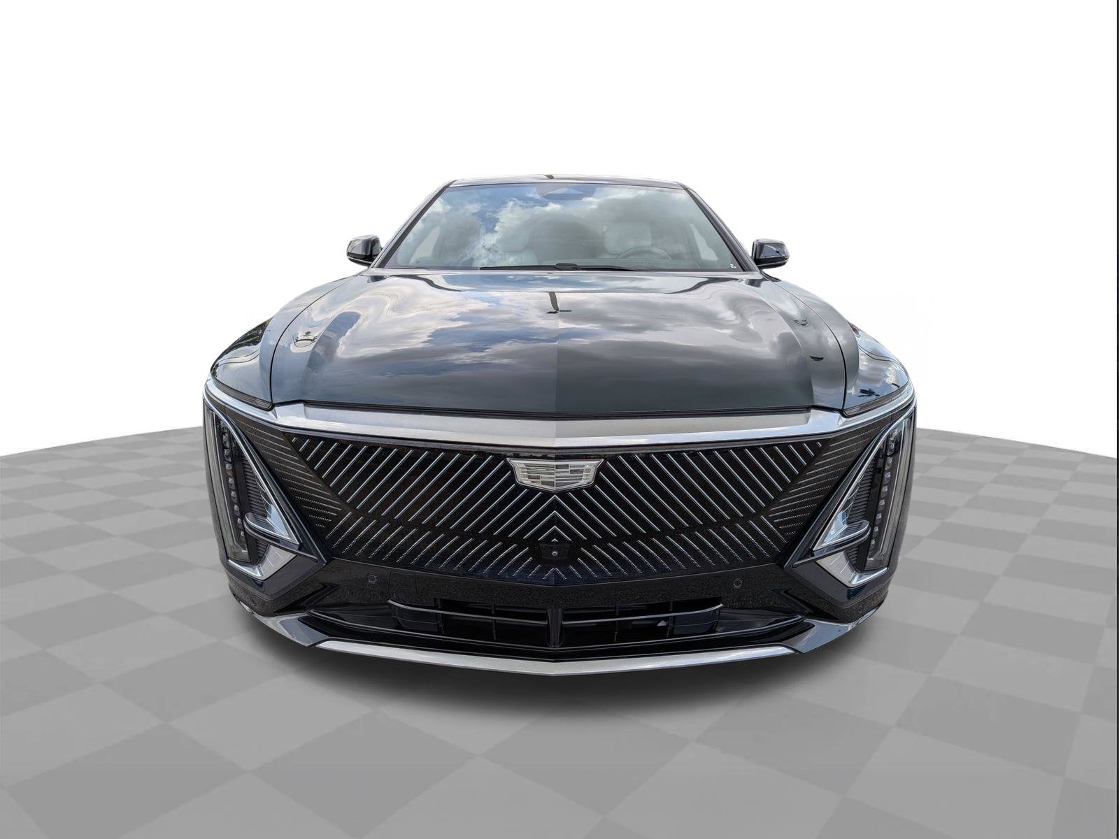 2024 Cadillac LYRIQ Luxury 1