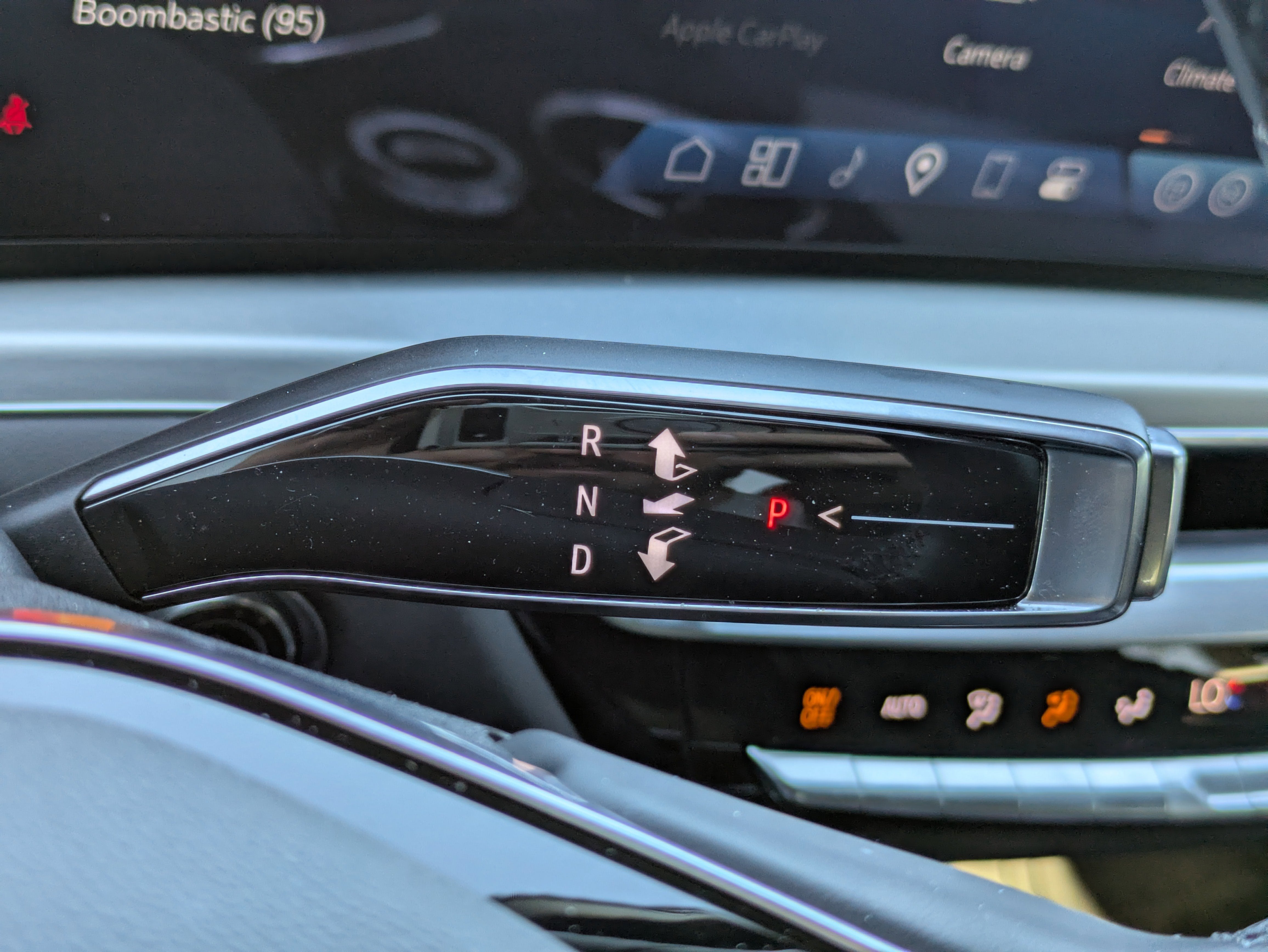 2024 Cadillac LYRIQ Sport 2