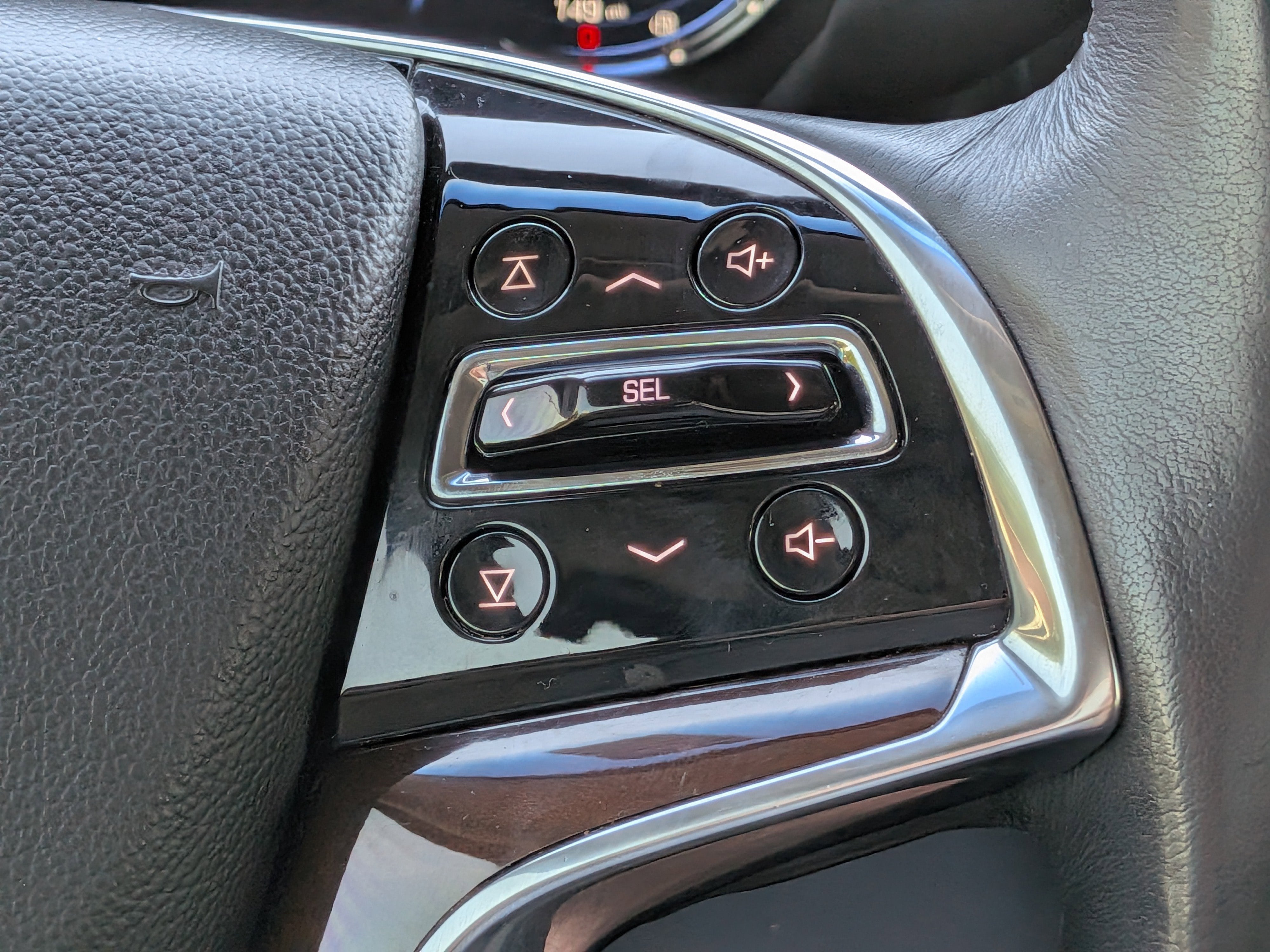 2019 Cadillac Escalade Standard