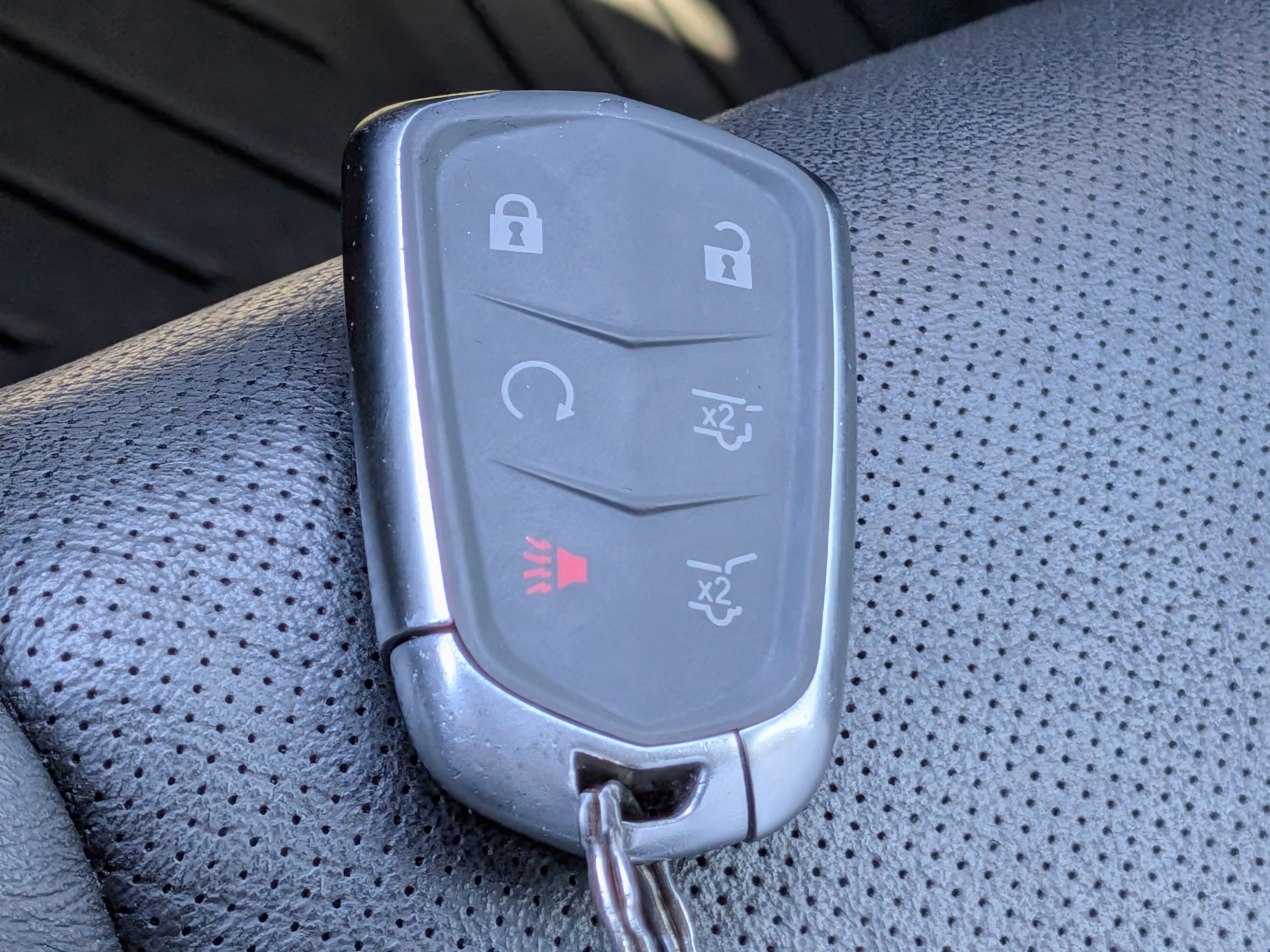 2019 Cadillac Escalade Standard
