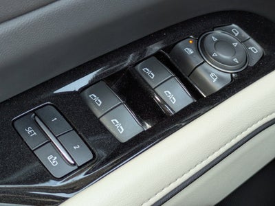 2022 Cadillac Escalade Sport