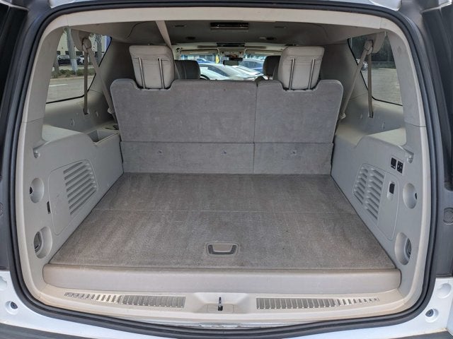 2018 Cadillac Escalade ESV Luxury