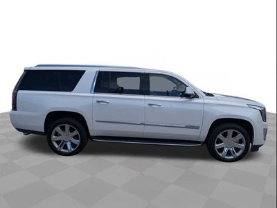 2018 Cadillac Escalade ESV Luxury