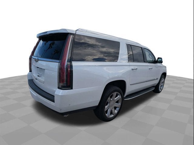 2018 Cadillac Escalade ESV Luxury