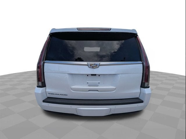 2018 Cadillac Escalade ESV Luxury