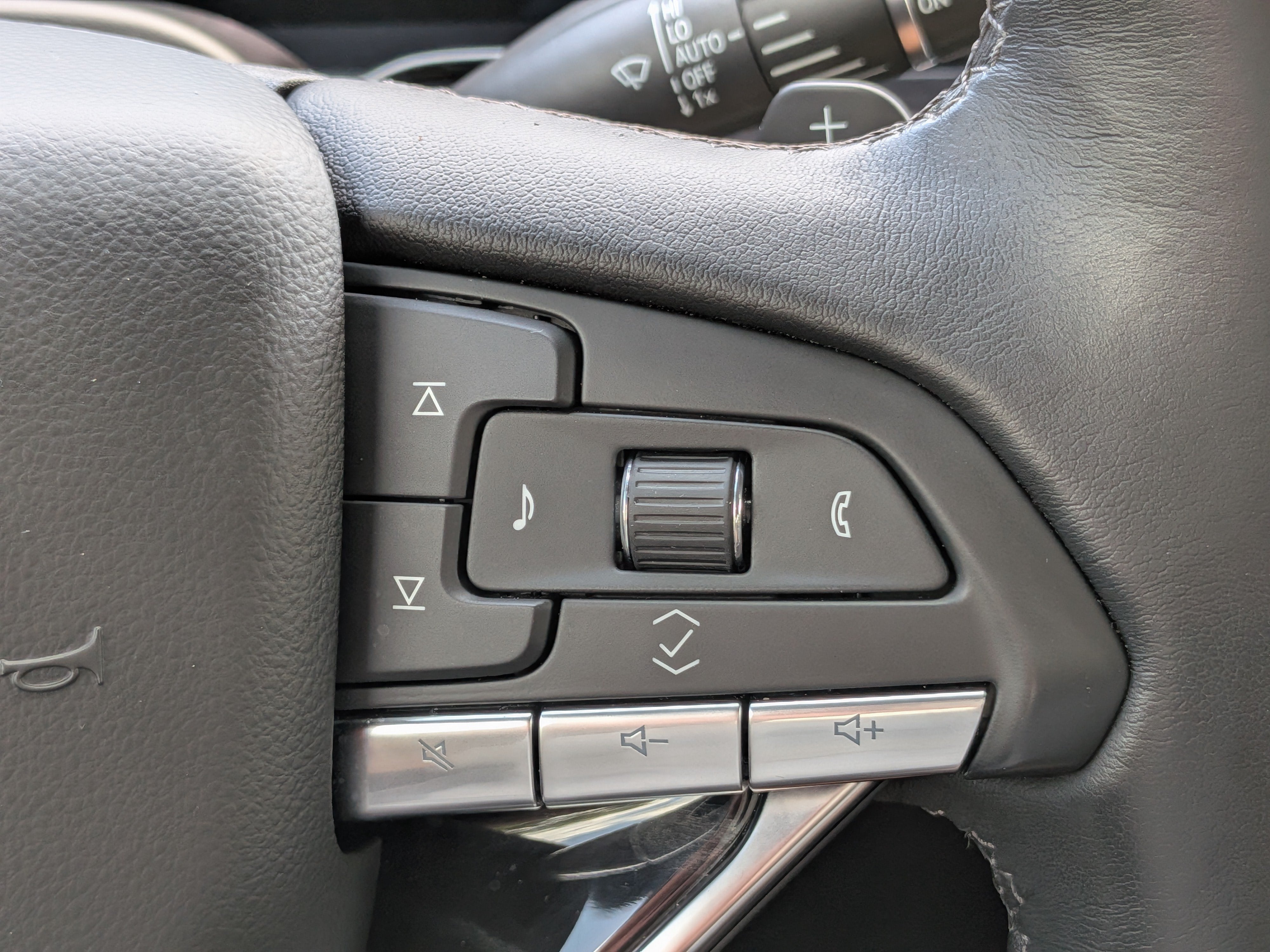 2024 Cadillac Escalade ESV Sport - Photo 28