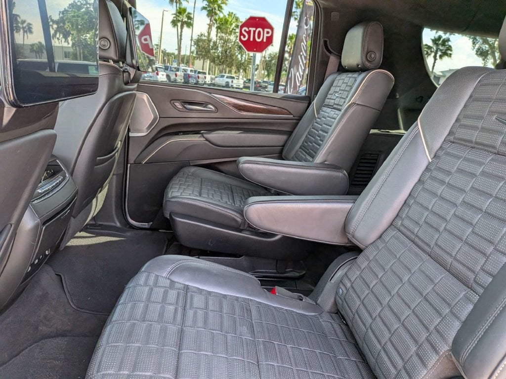 2023 Cadillac Escalade ESV RWD Sport Platinum