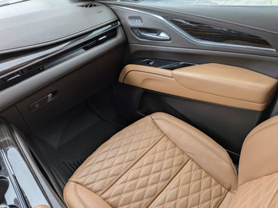 2023 Cadillac Escalade Sport