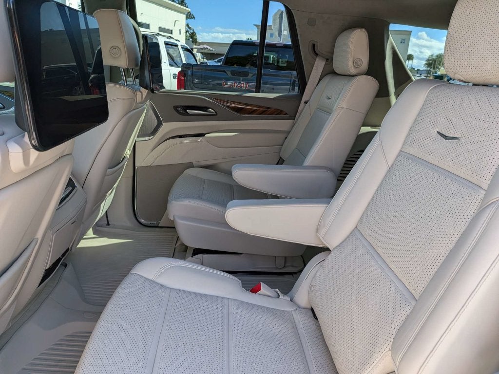 2024 Cadillac Escalade Sport Platinum