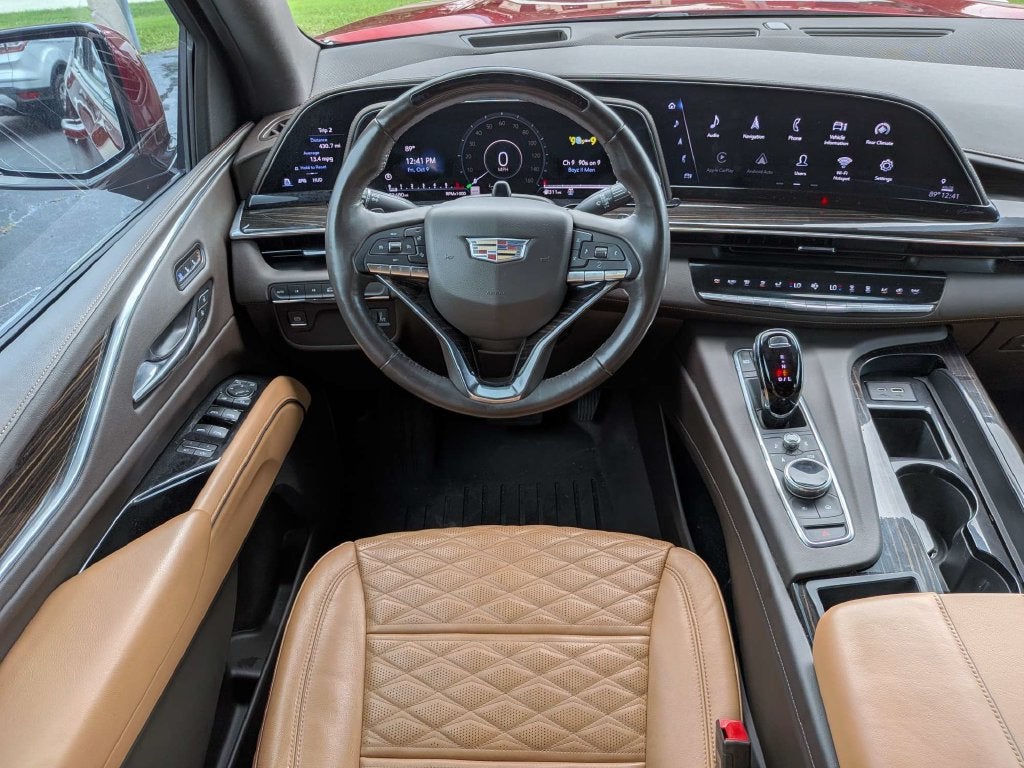 2022 Cadillac Escalade ESV Premium Luxury