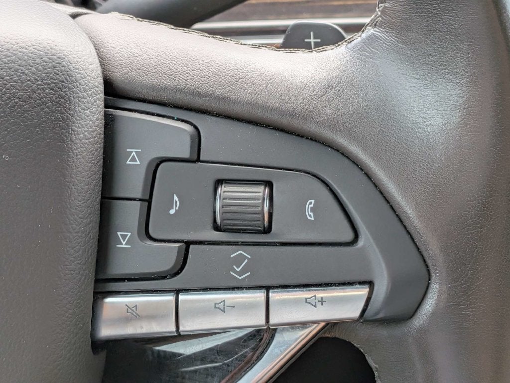 2022 Cadillac Escalade ESV Premium Luxury